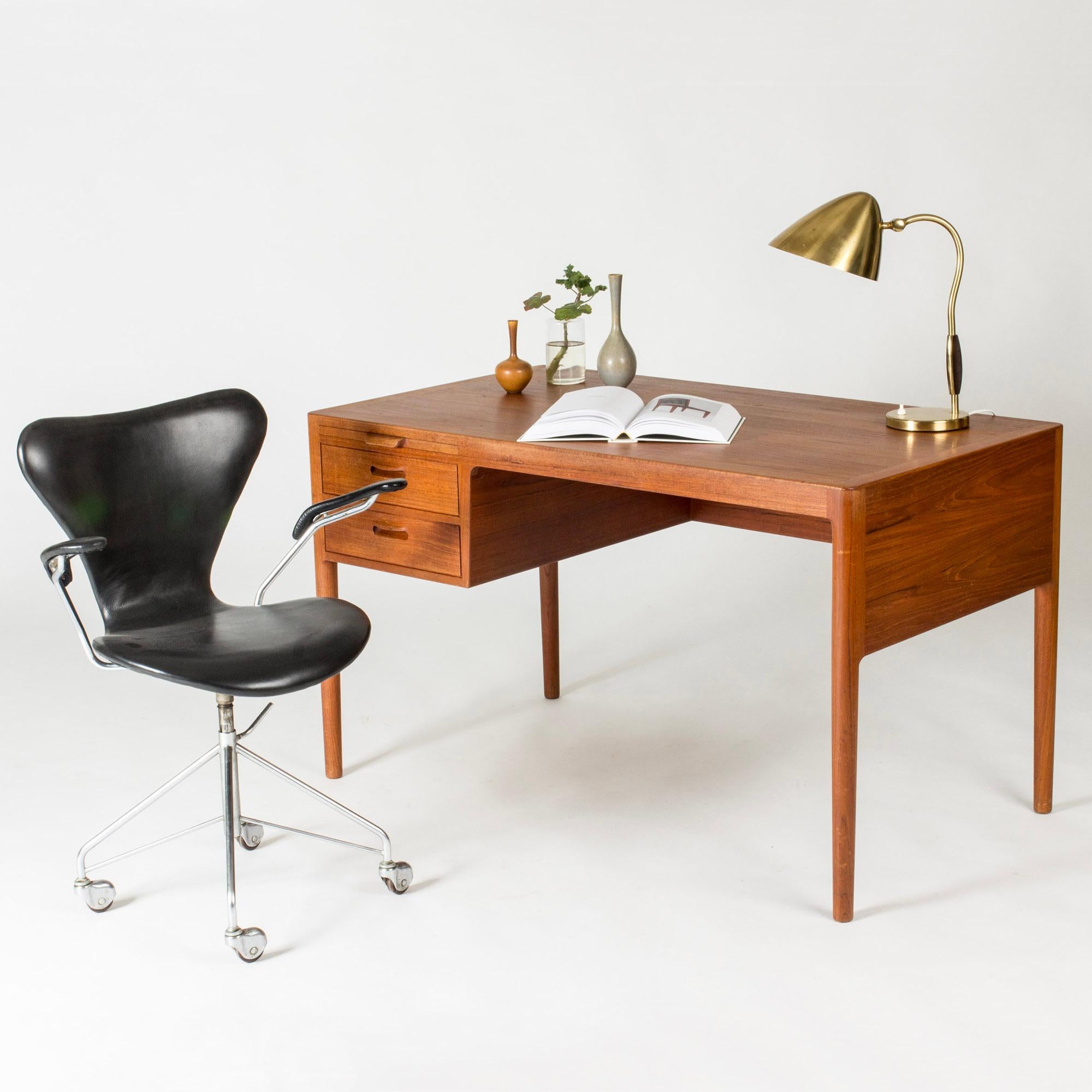Midcentury Teak Desk by Hans J. Wegner, Denmark, 1960s For Sale 4