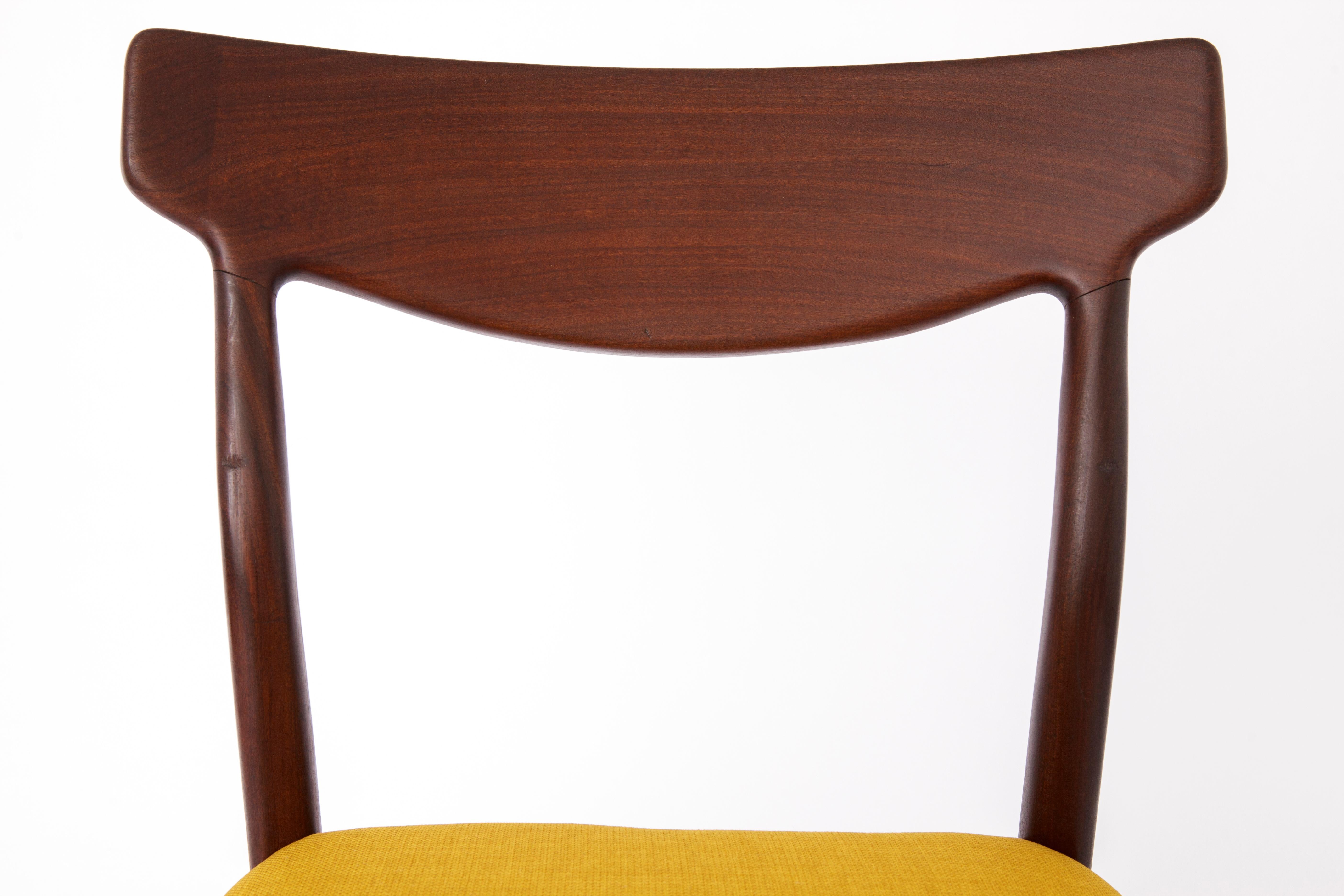 Nice Teak chair design by Gustav Herkströter for manufacturer Lübke, Germany. 
Production period: 1960s. 
Can be used with another set of 3 chairs which are similar as a total set of 4 dining chairs. See last pictures. 

Stable teak frame. Regular