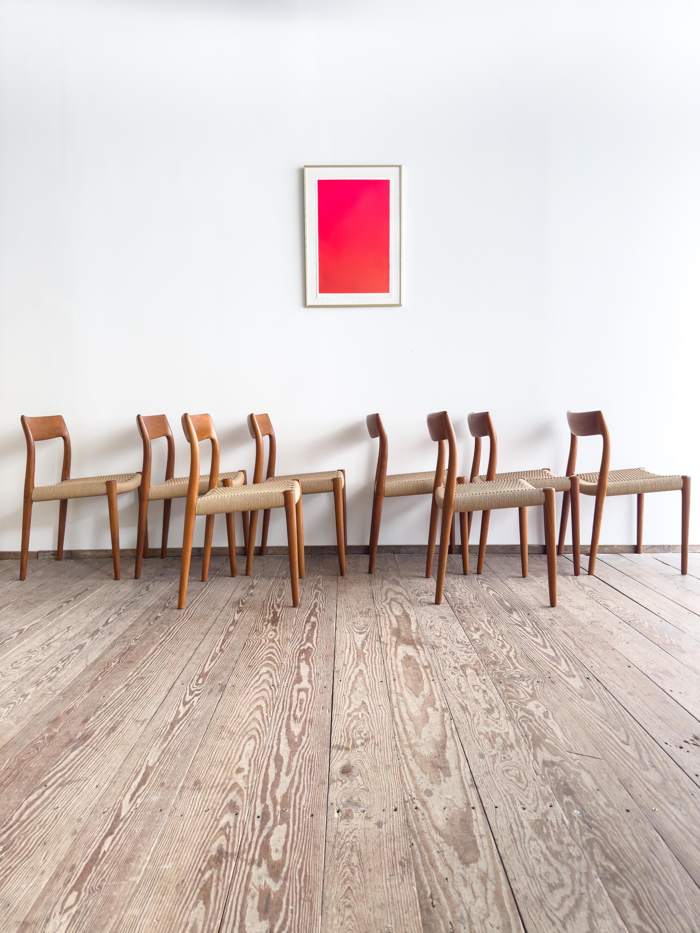 Danese Sedie da pranzo in teak del Medioevo #77 di Niels O. Møller per J. L. Moller, set di 8 pezzi in vendita