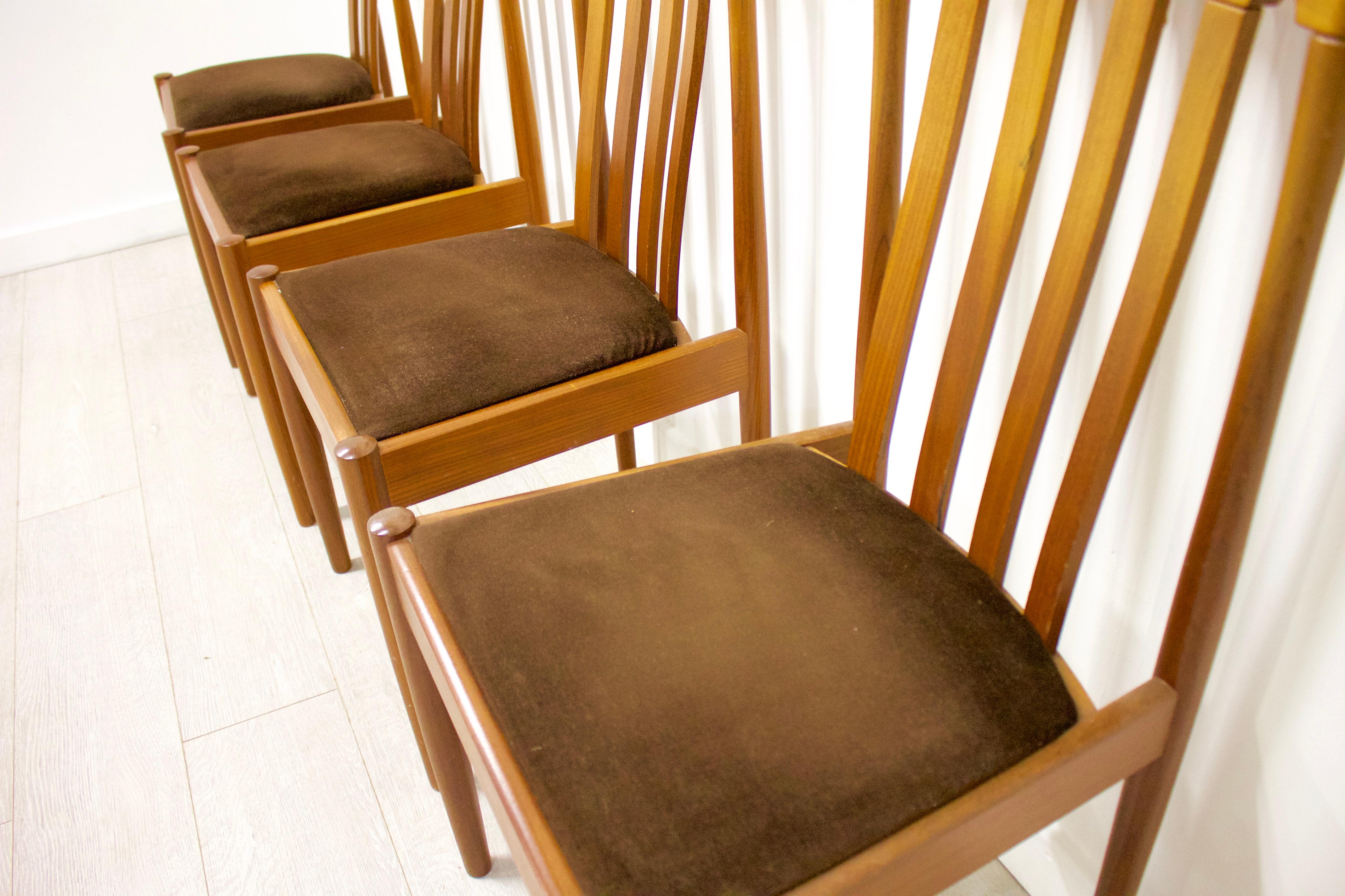 meredew dining chairs