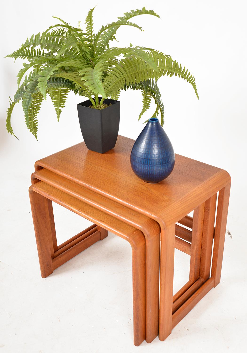 Midcentury Teak Nesting Occasional Tables by O'Donnell Design Irish 1970s Danish For Sale 4