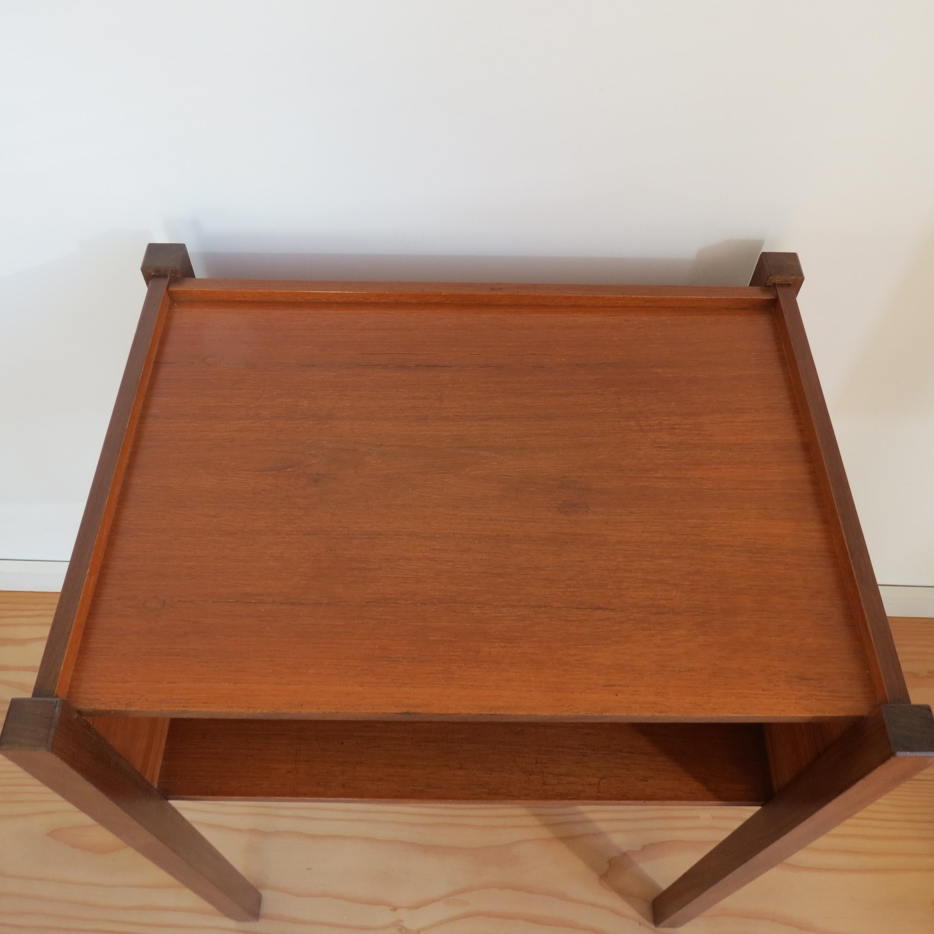 Midcentury Teak Nightstand Bedside Table In Good Condition In Stow on the Wold, GB