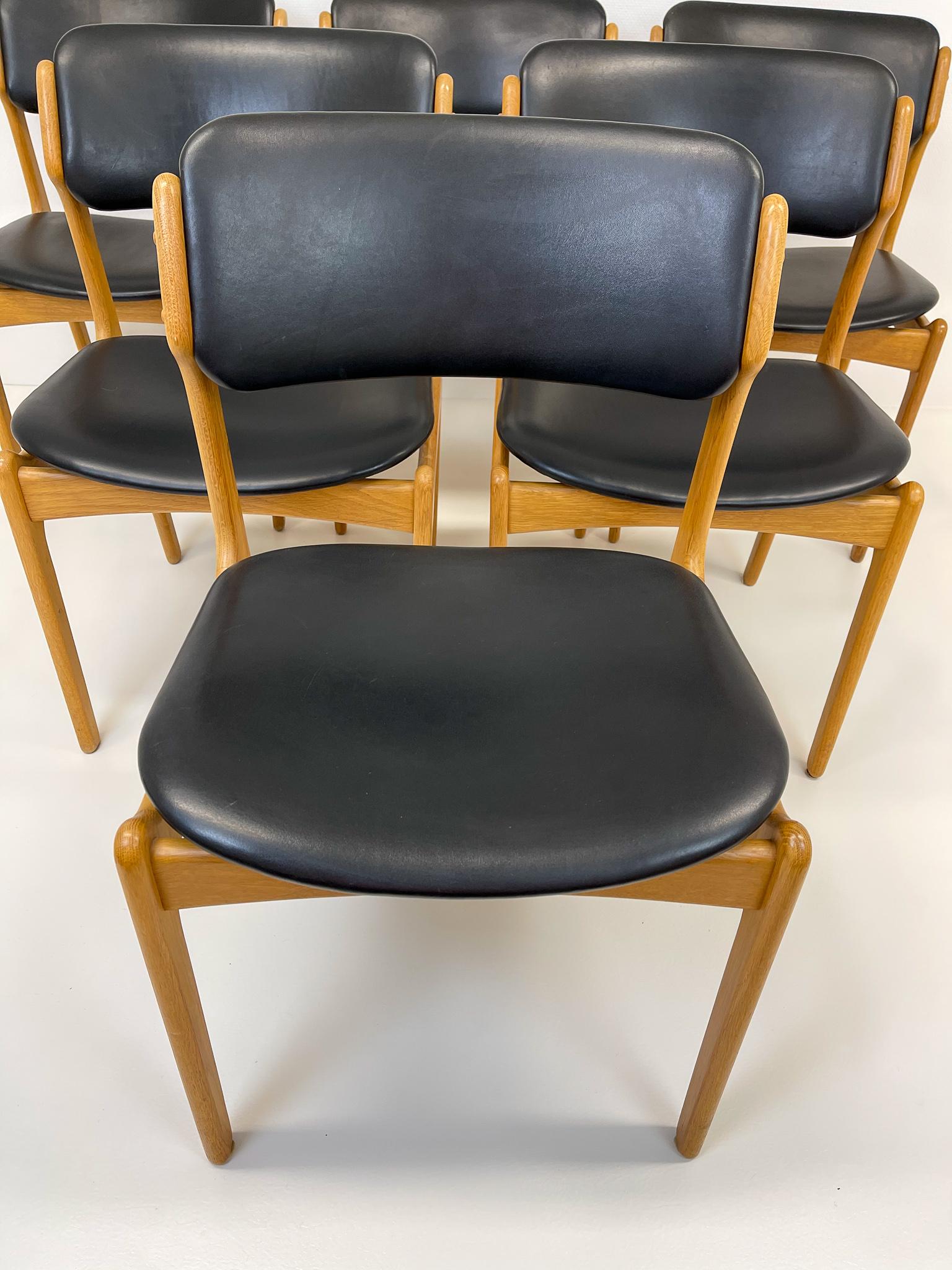 Mid-Century Modern Midcentury Teak Oak-Leather Dining Chairs Erik Buch, 