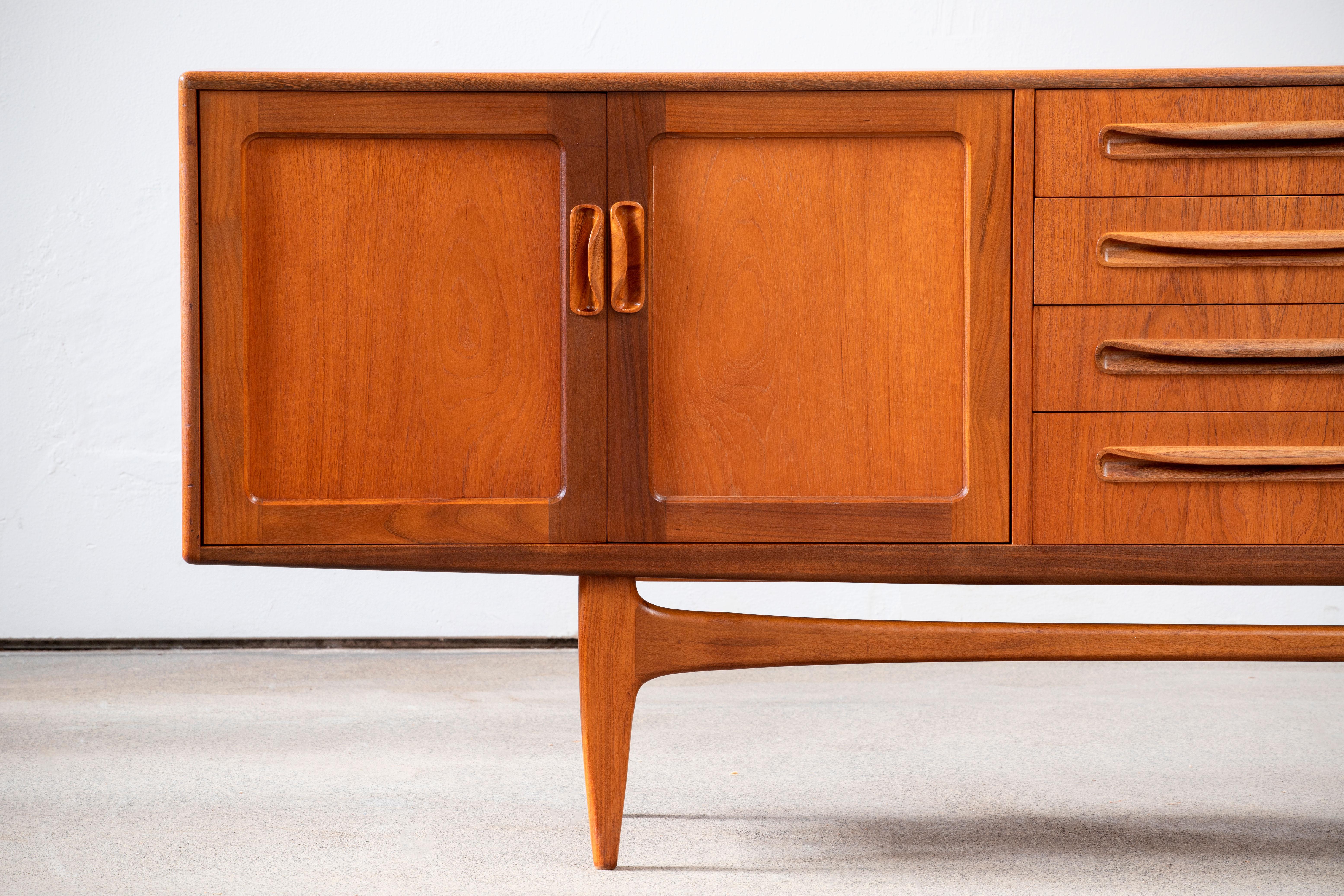 Midcentury Teak Sideboard by G Plan, 1960s In Good Condition In Kaštel Sućurac, Splitsko-dalmatinska županija