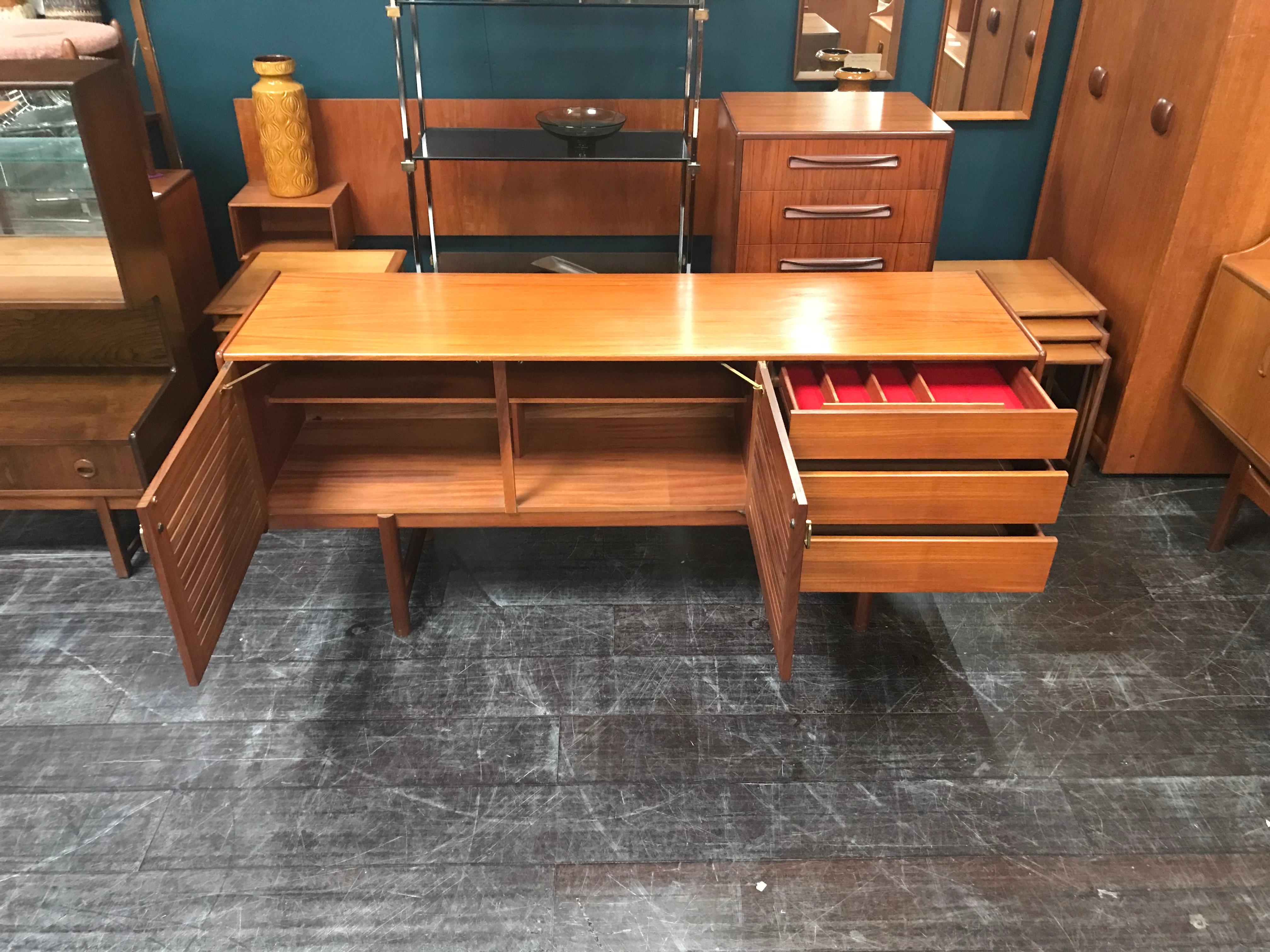 Midcentury Teak Sideboard with Louvre Doors by Tom Robertson for A.H. McIntosh In Good Condition For Sale In Glasgow, GB