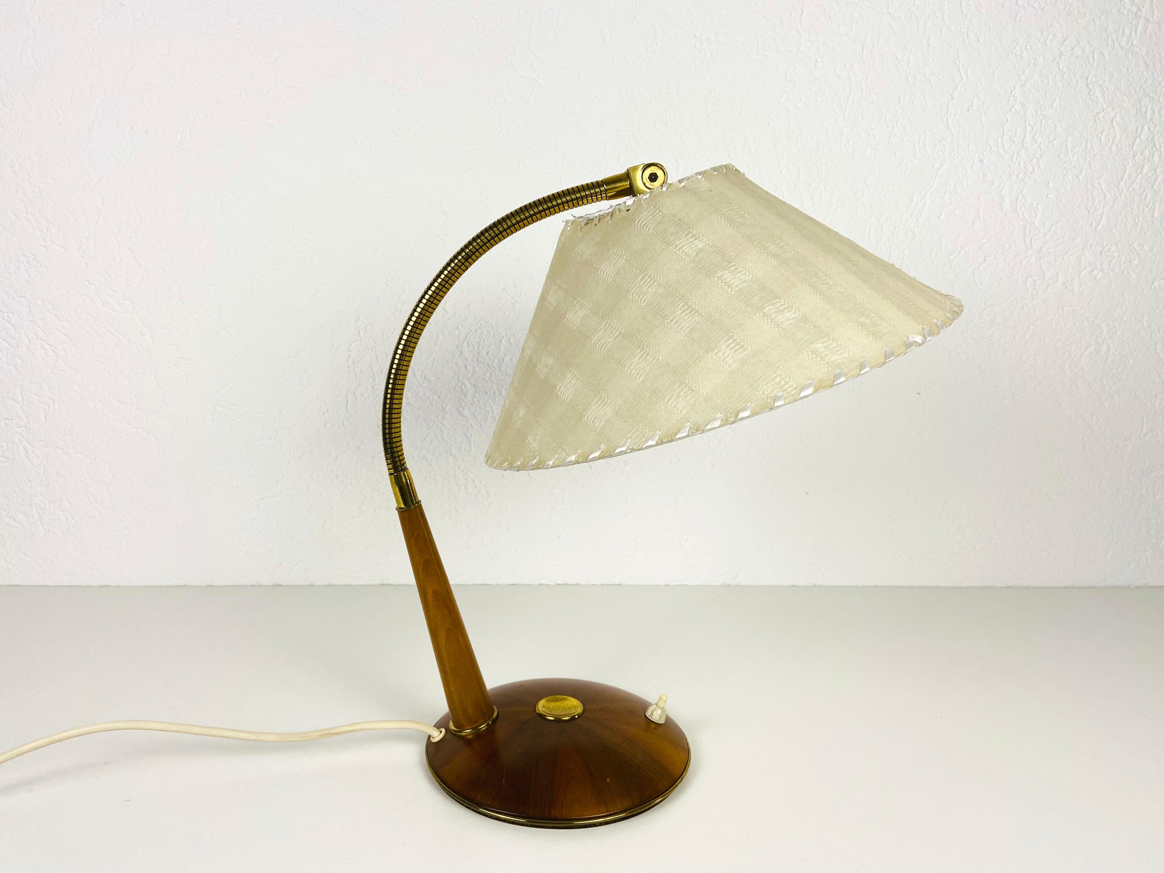Lampe de table en teck du milieu du siècle par Temde, circa 1970 en vente 10