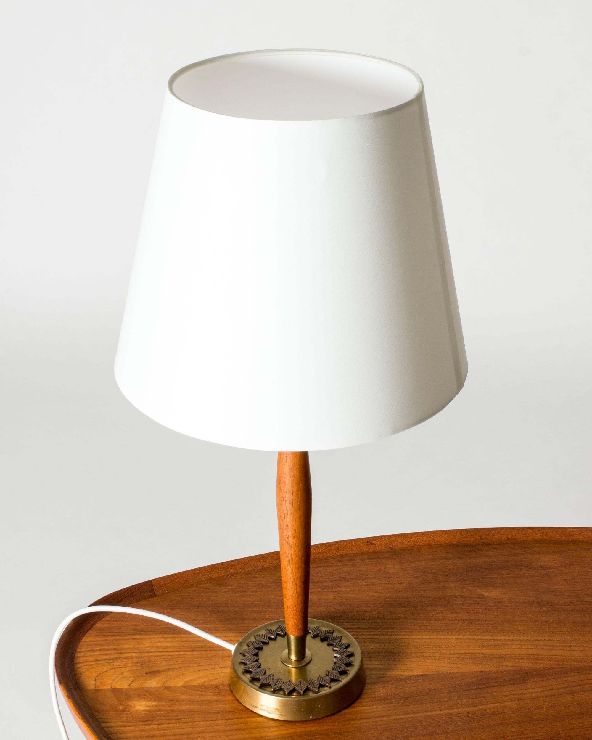 Scandinave moderne Lampe de table en teck du milieu du siècle d'ASEA, Suède, années 1950 en vente