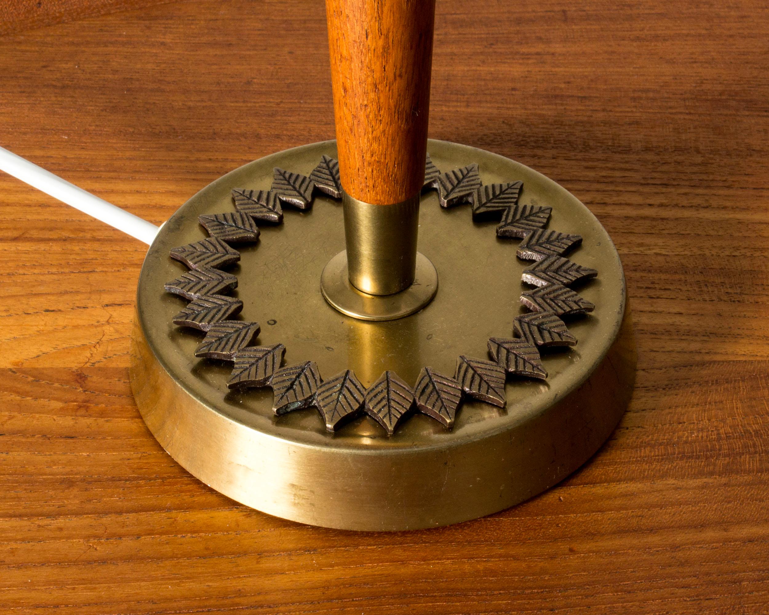 Suédois Lampe de table en teck du milieu du siècle d'ASEA, Suède, années 1950 en vente