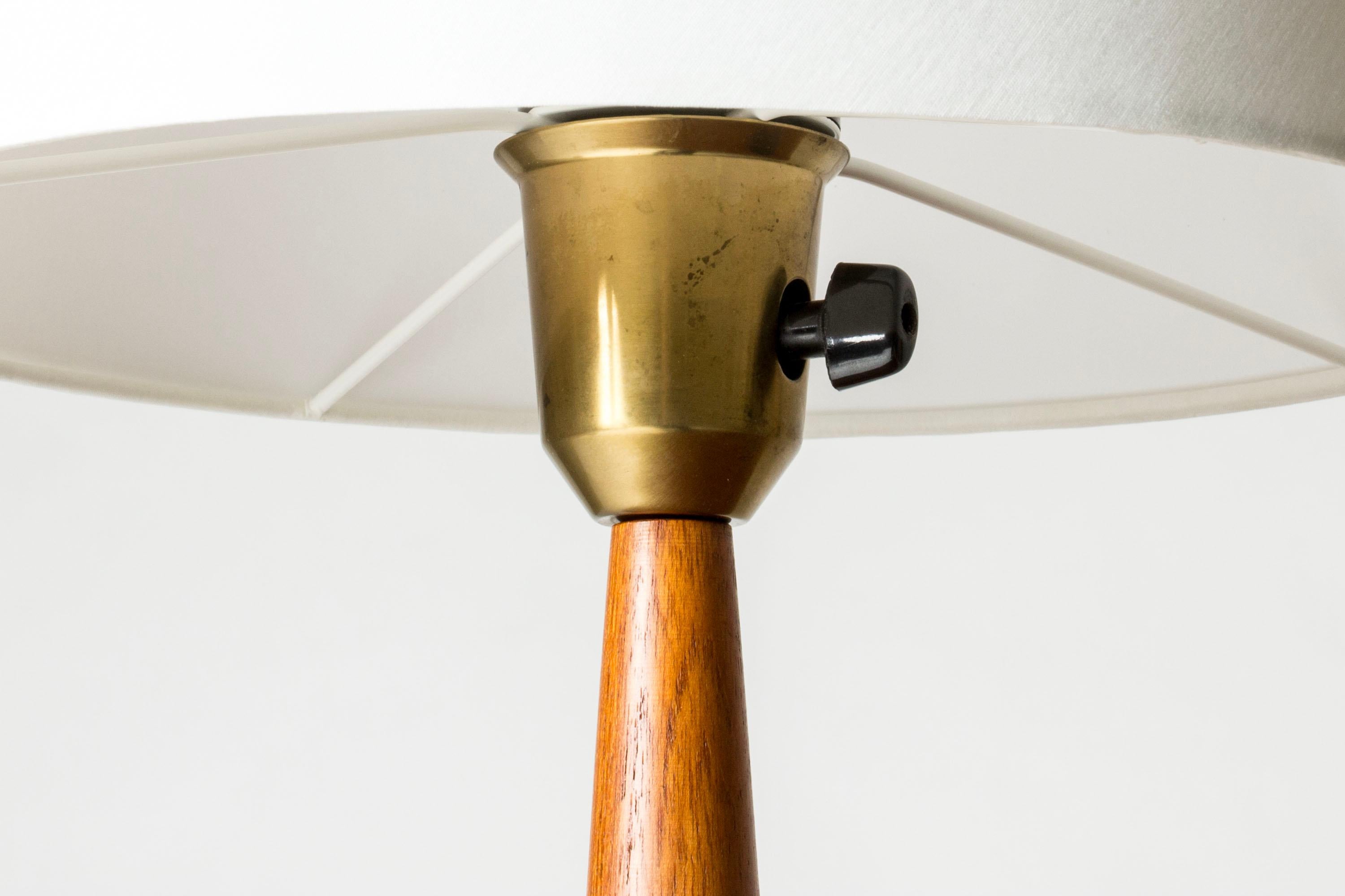 Lampe de table en teck du milieu du siècle d'ASEA, Suède, années 1950 en vente 1