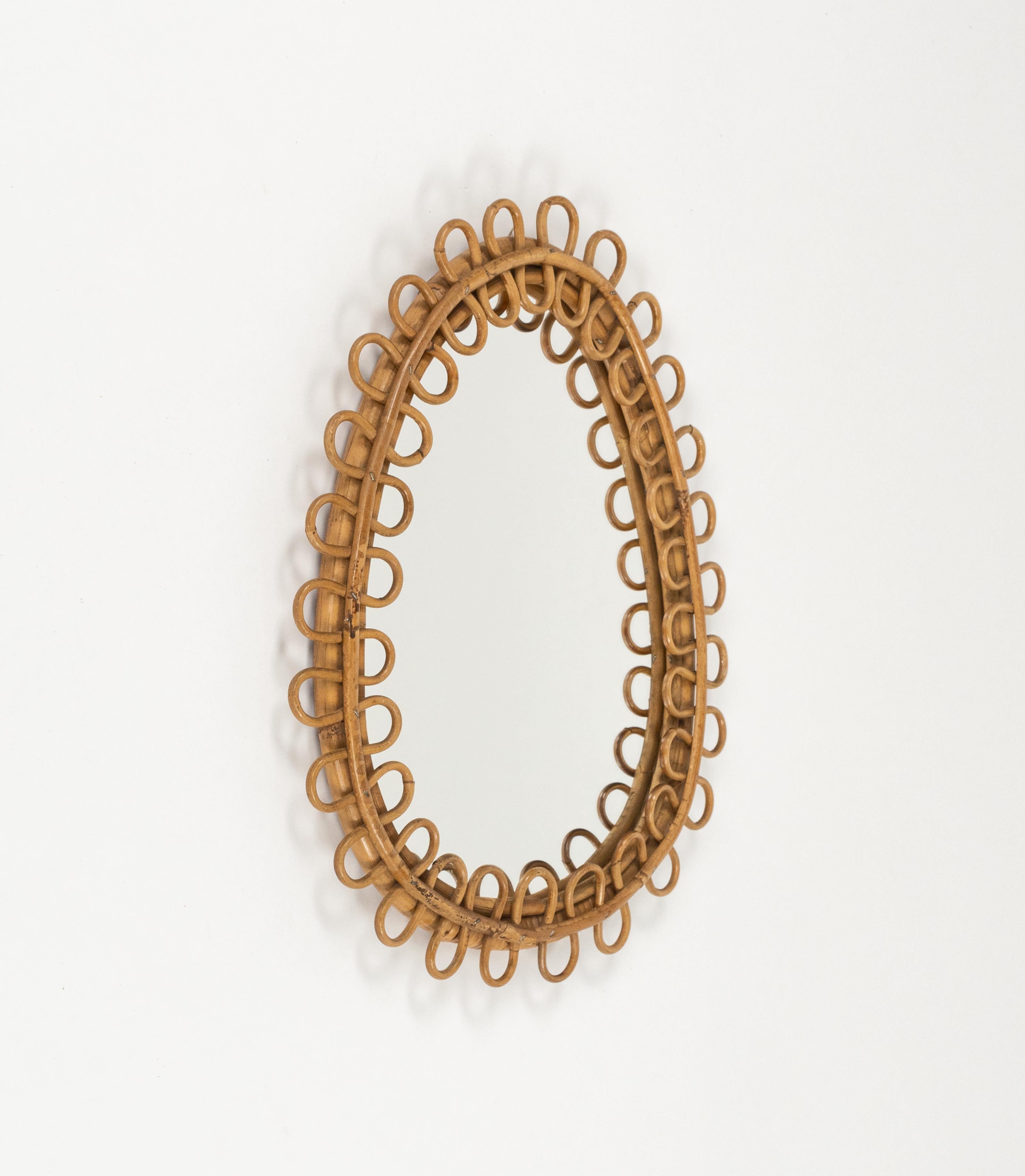 Midcentury Teardrop shape Wall Mirror Franco Albini Style, Italy 1960s For Sale 2