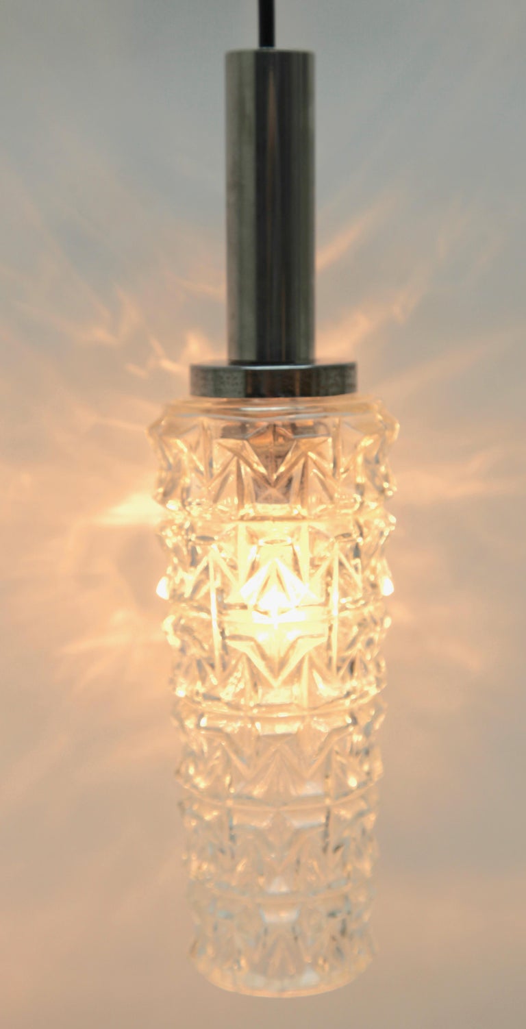 Midcentury Three Lamp Chrome Hanging Pendant Light Fitting For Sale at