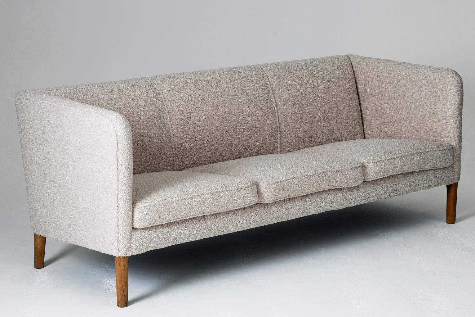 Wool Midcentury Three-Seat Sofa by Hans J. Wegner, Model AP 18S