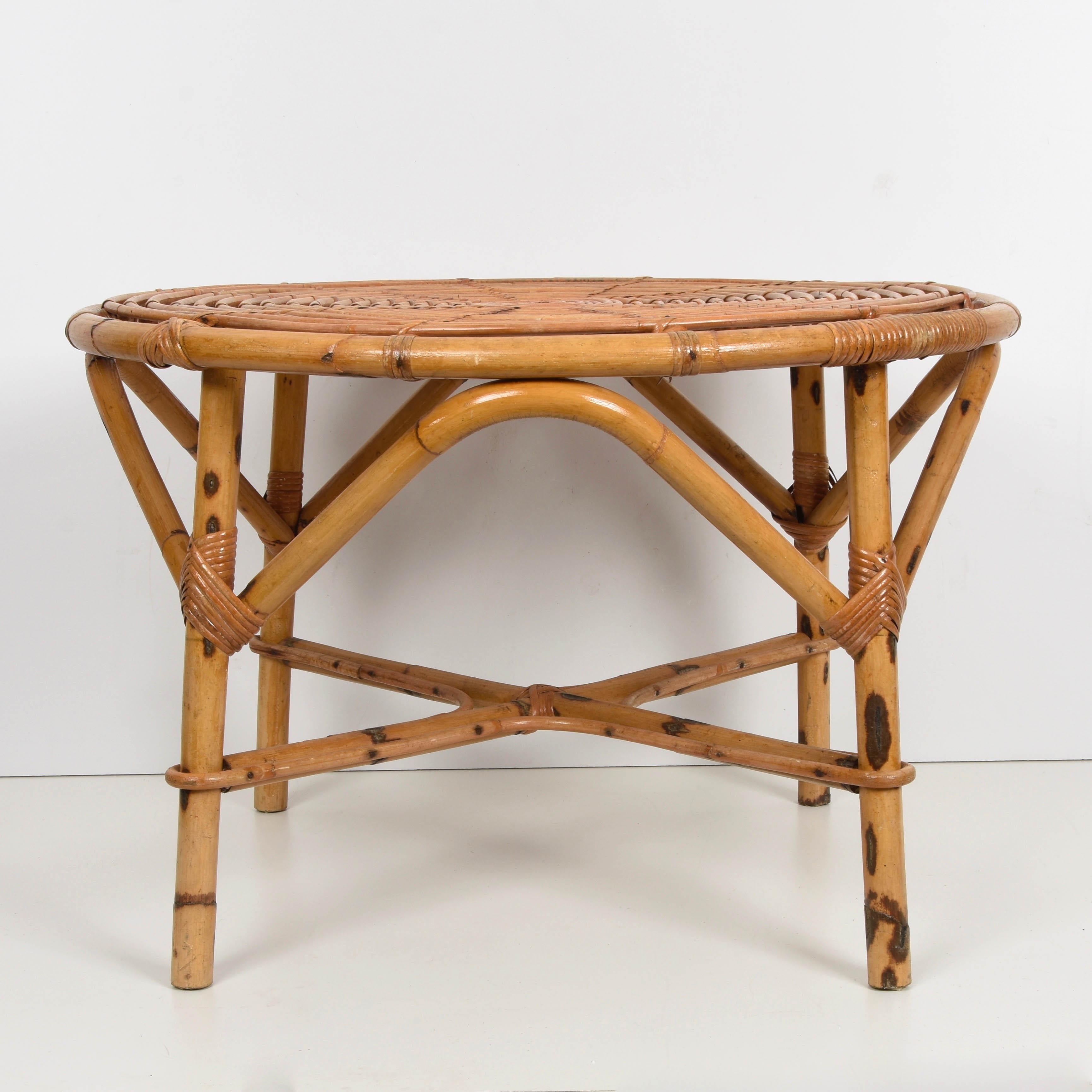 Midcentury Tito Agnoli Italian Round Rattan and Bamboo Coffee Table, 1960s 2