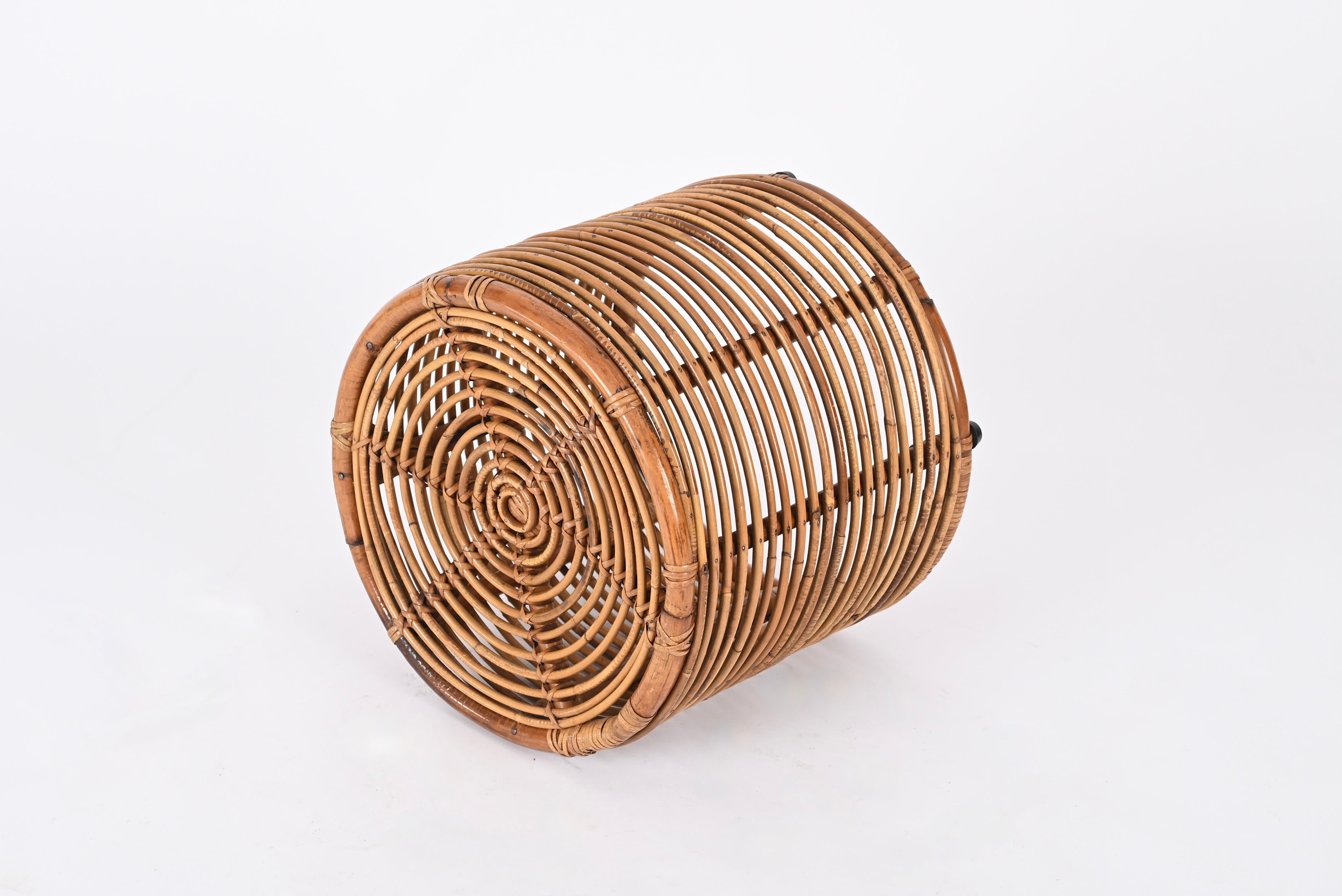 Midcentury Tito Agnoli Rattan and Wicker Italian Pouf Stool, Italy, 1970s In Good Condition For Sale In Roma, IT