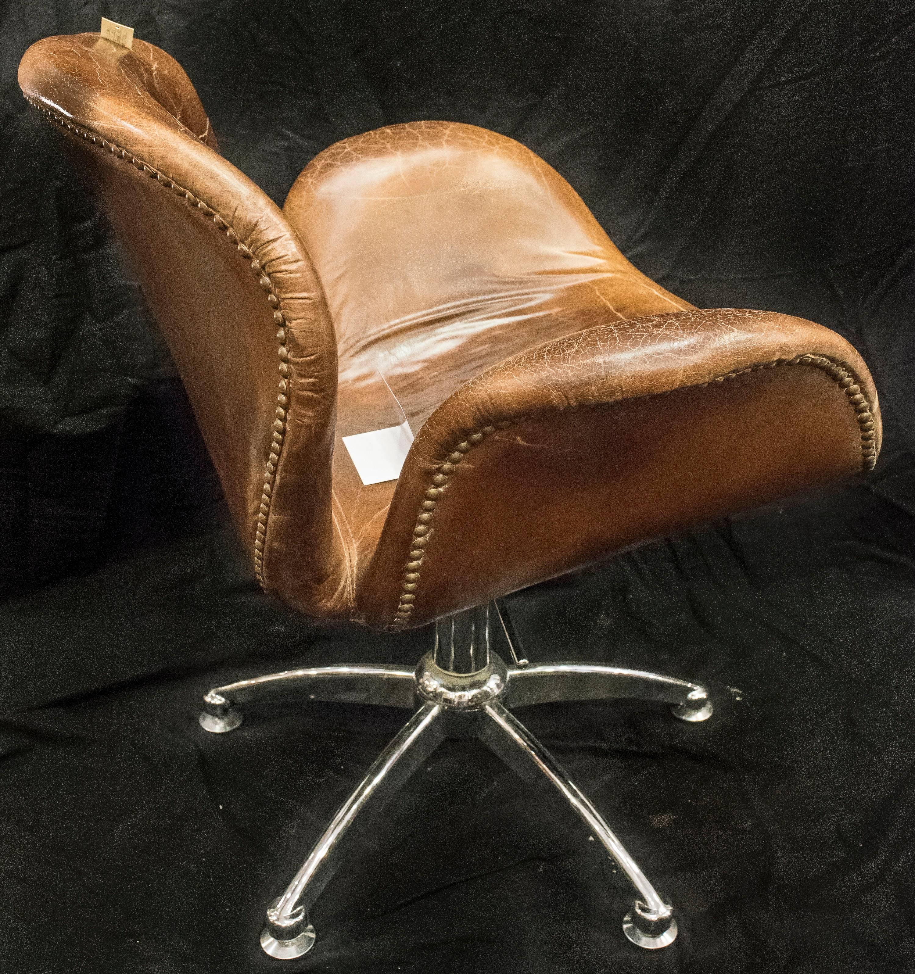 Midcentury Tobacco Color and Steel Legs Italian Leather Aviator Armchair 3