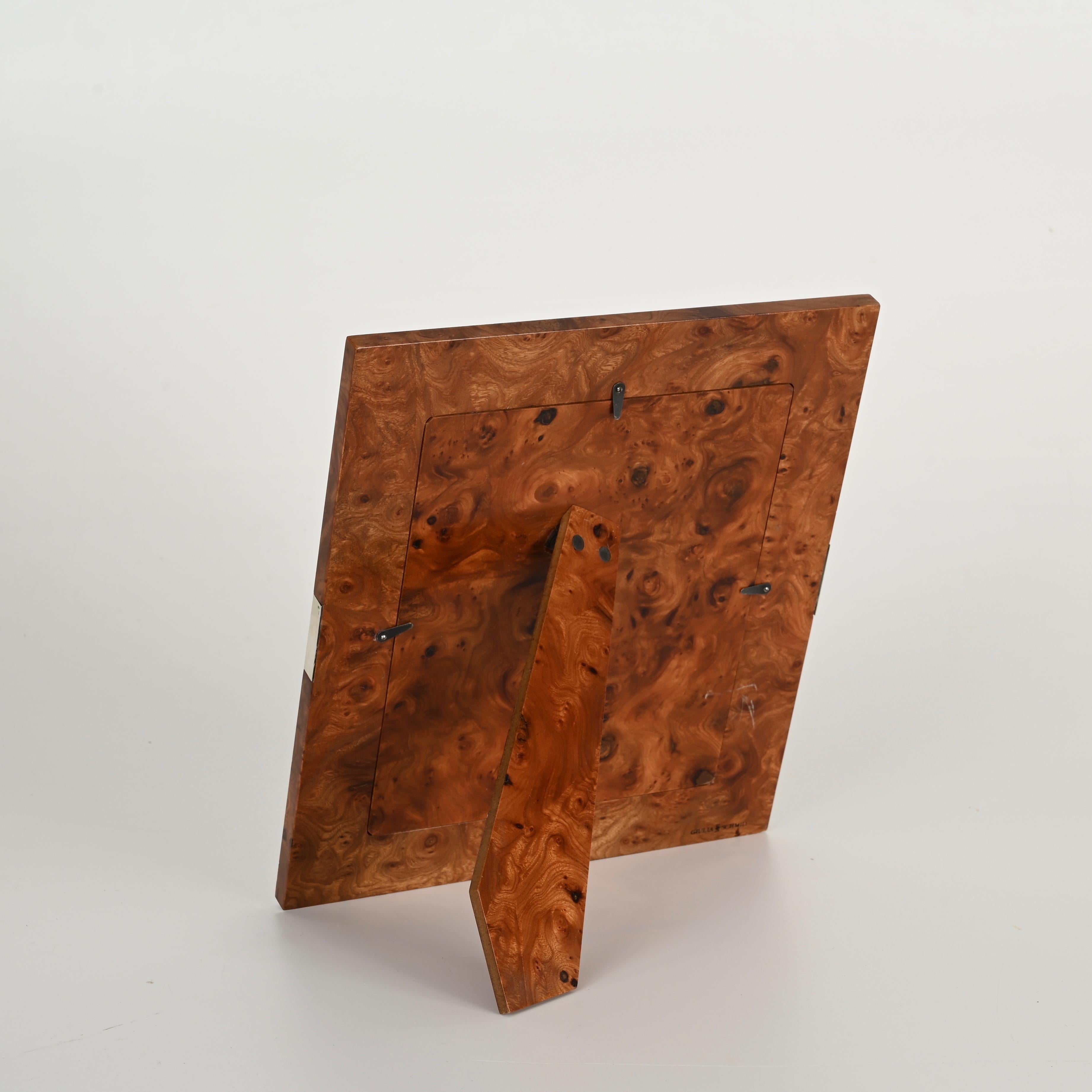 Marco de mediados de siglo Tommaso Barbi en madera de raíz y plata de ley, Italia Años 70 Metal en venta
