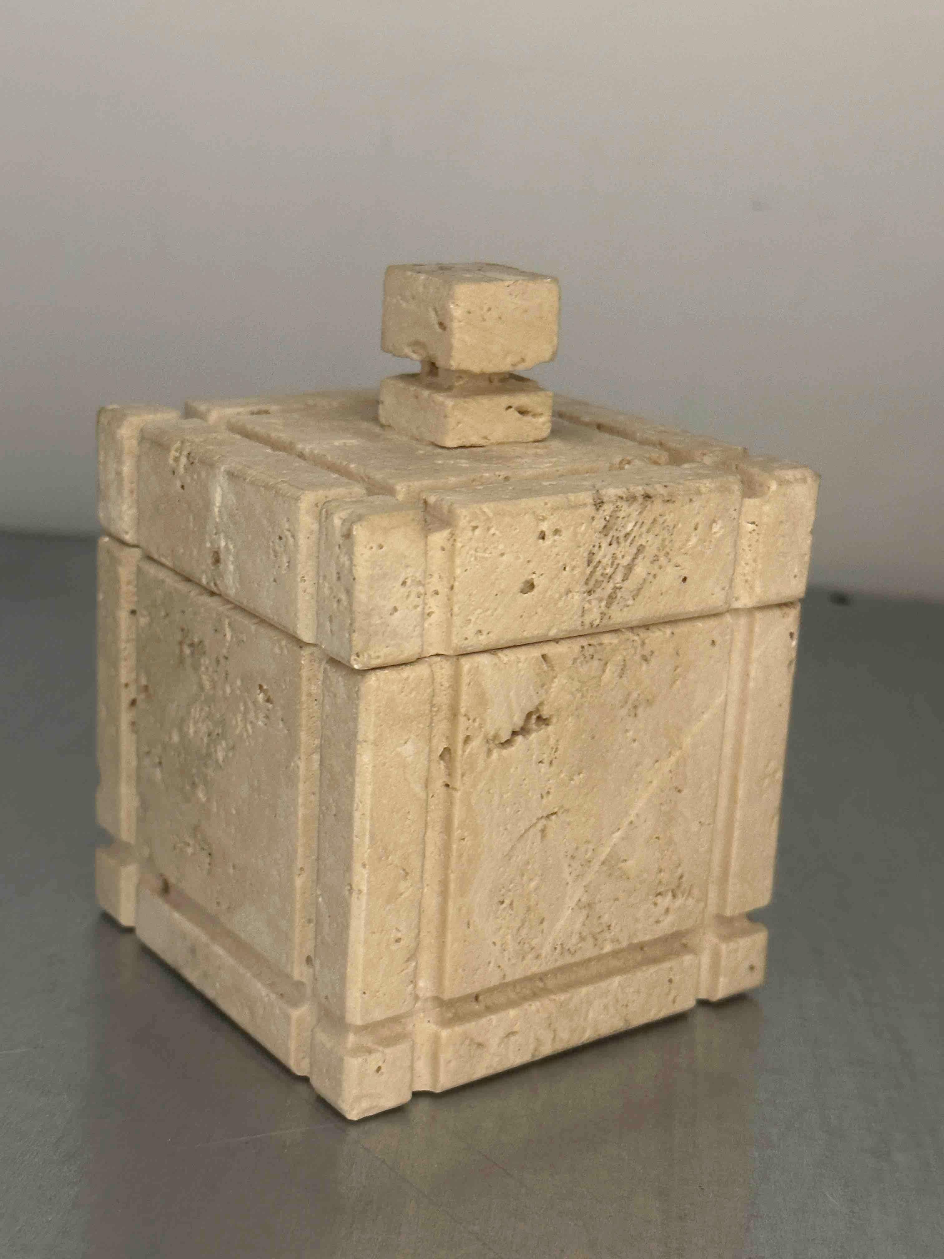Midcentury Travertine Marble Italian Box Catchall by Fratelli Manelli, 1970s For Sale 9