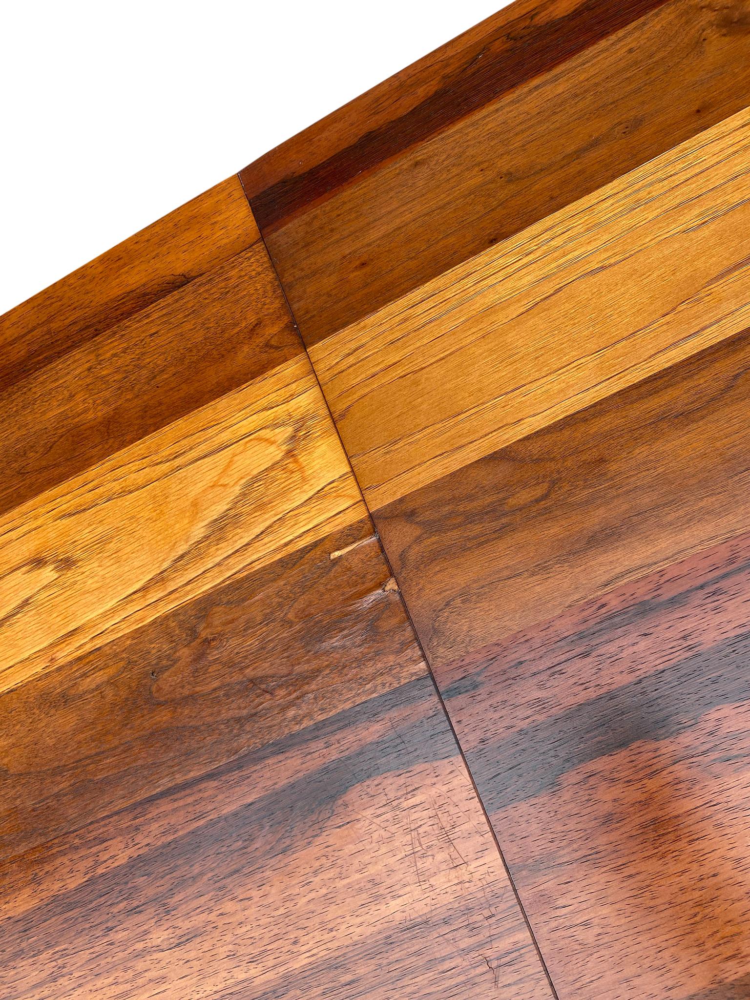 Midcentury Tri-Wood Expandable Dining Table by Milo Baughman with '2' Leaves In Good Condition In BROOKLYN, NY