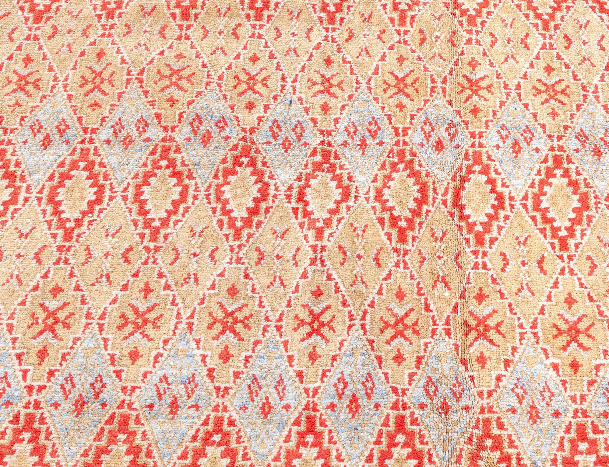 Mid-20th century tribal Moroccan handmade wool rug
Size: 6'10