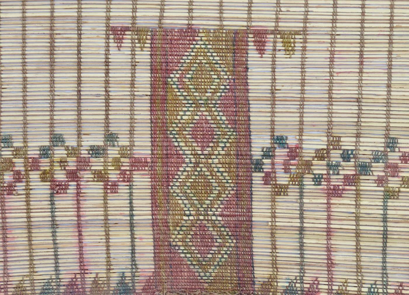 Tappetino Tuareg di metà secolo  6'1 x 8'11 In condizioni buone in vendita a Los Angeles, CA