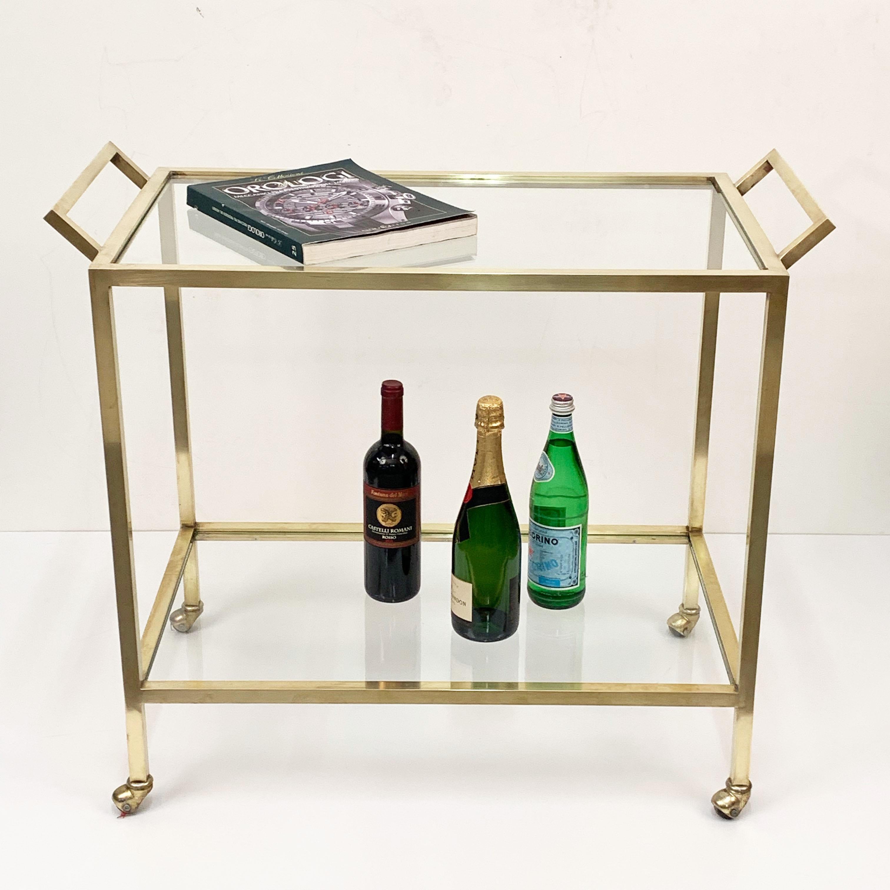 Midcentury Two Levels Glass and Brass Italian Service Bar Cart, 1970s 8