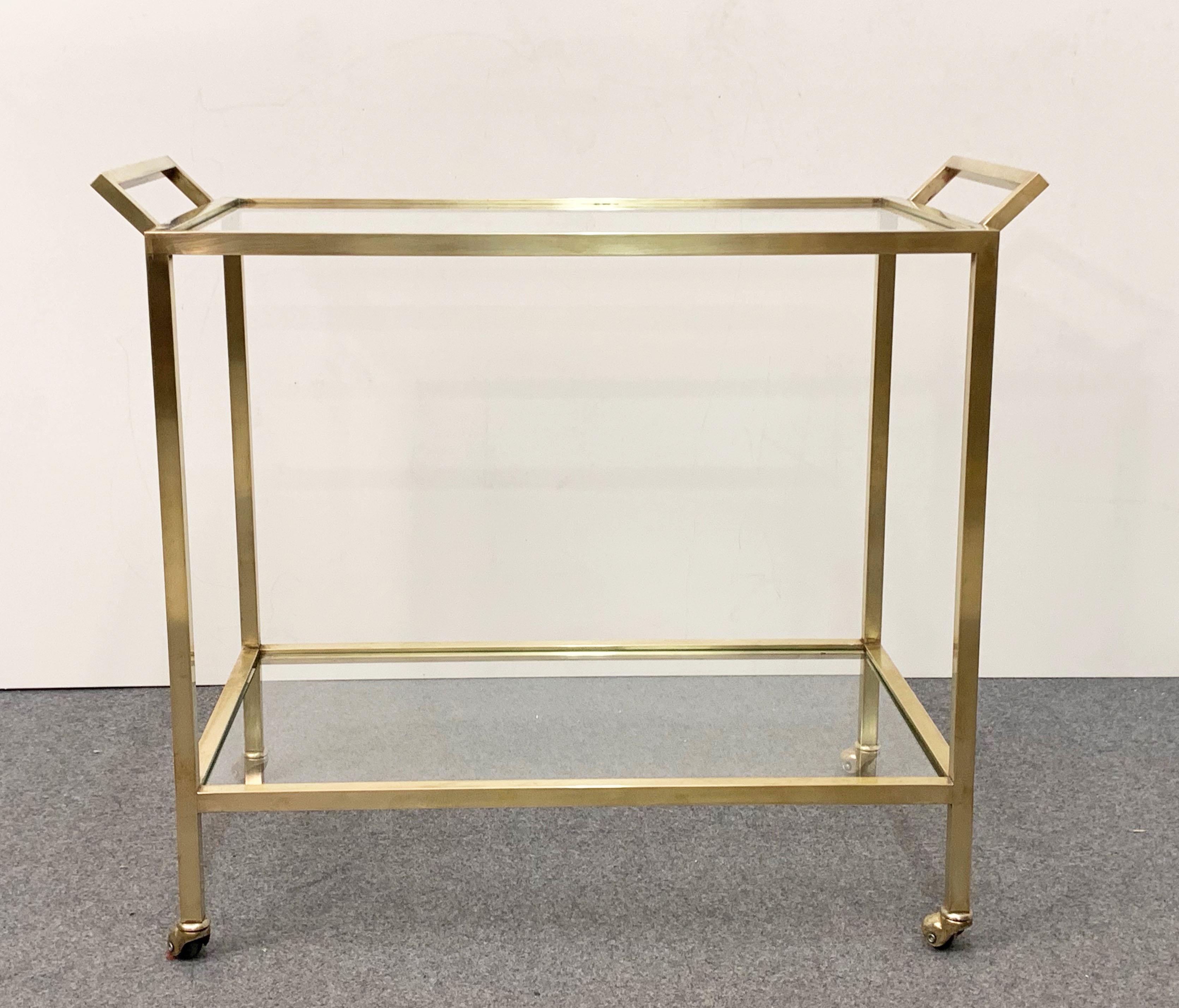 Midcentury Two Levels Glass and Brass Italian Service Bar Cart, 1970s In Good Condition In Roma, IT