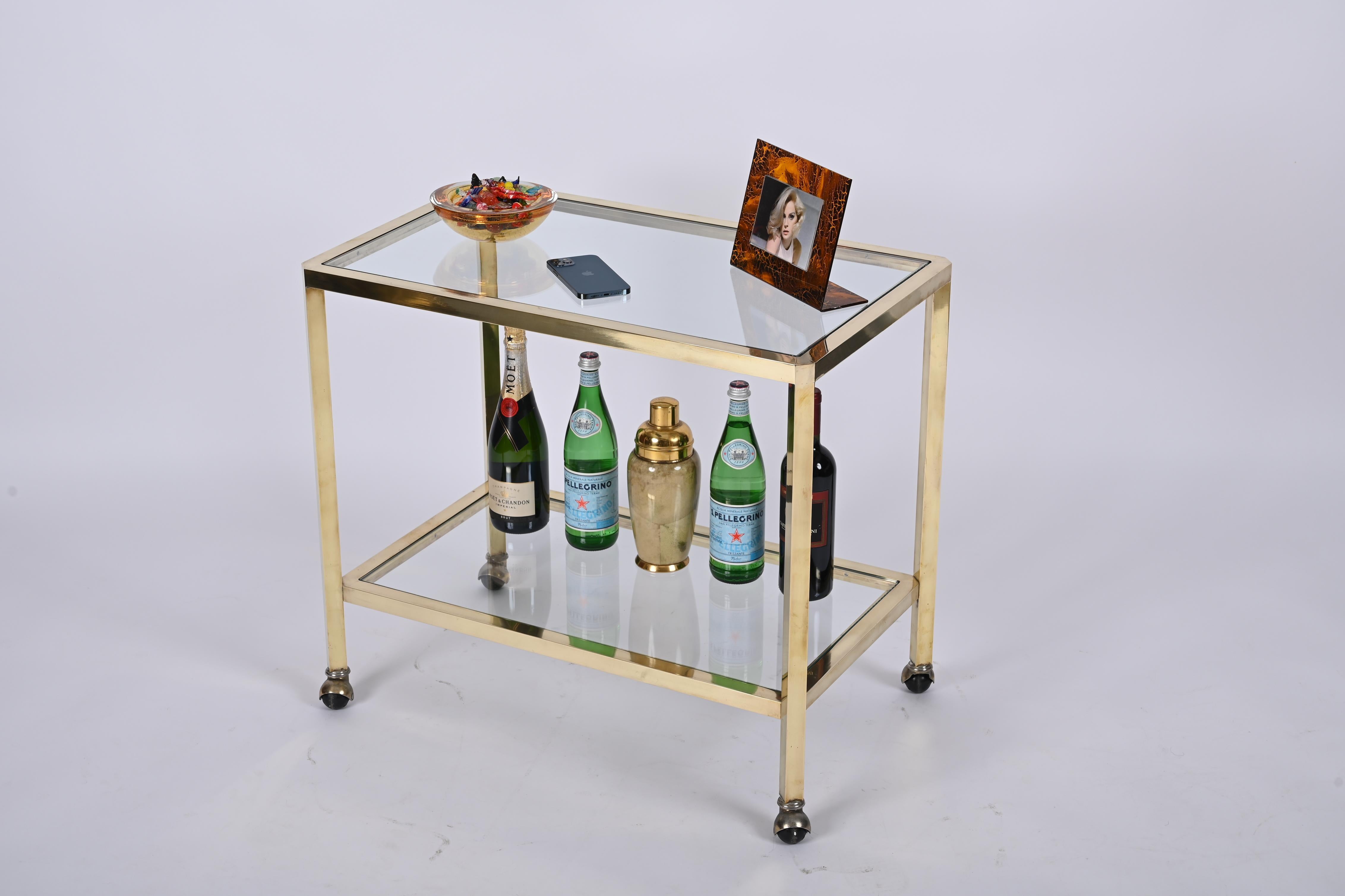 Midcentury Two Levels Glass and Brass Italian Service Bar Cart, 1970s For Sale 2