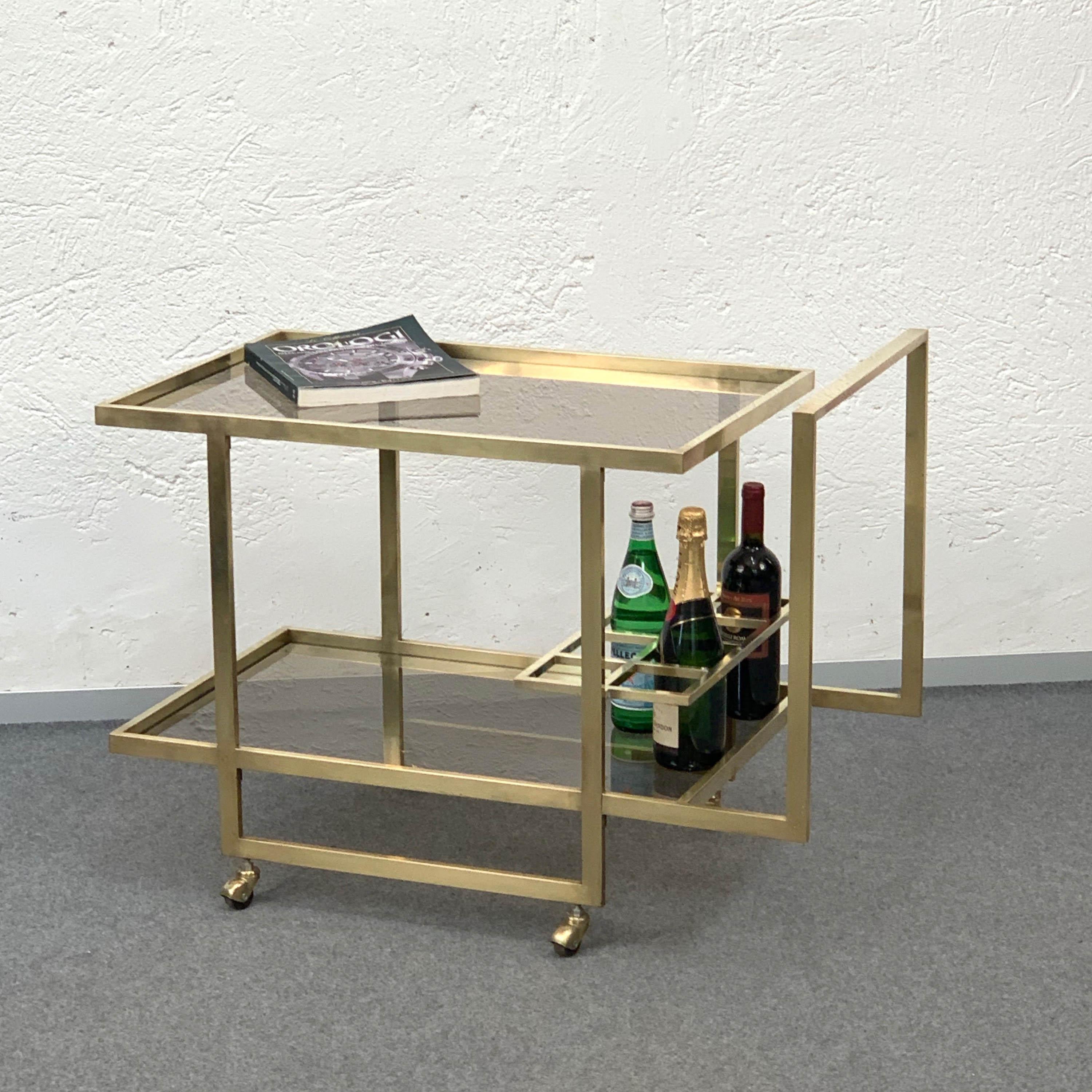 Midcentury Two Levels Smoked Glass and Brass Bar Cart with Bottle Holder, 1970s For Sale 12