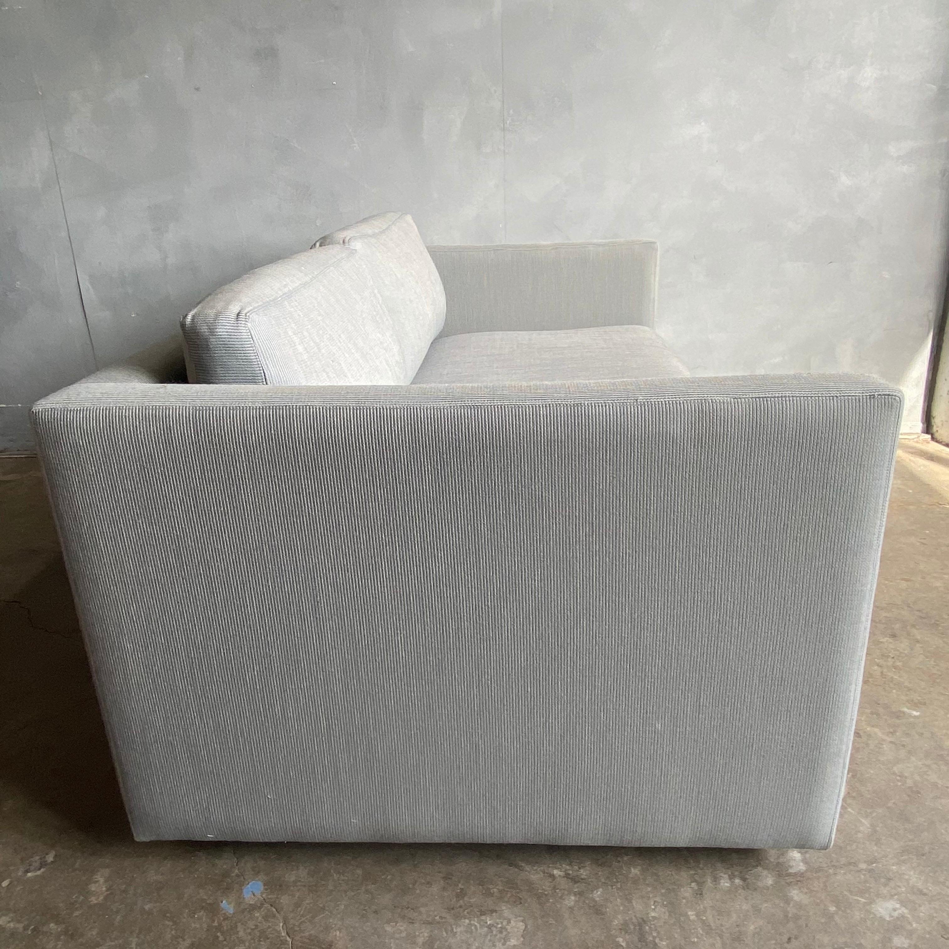 Midcentury Two Seat Sofa for Knoll 3
