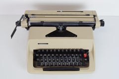 Macchina da scrivere/console di metà secolo, tipo 2224, anni '80