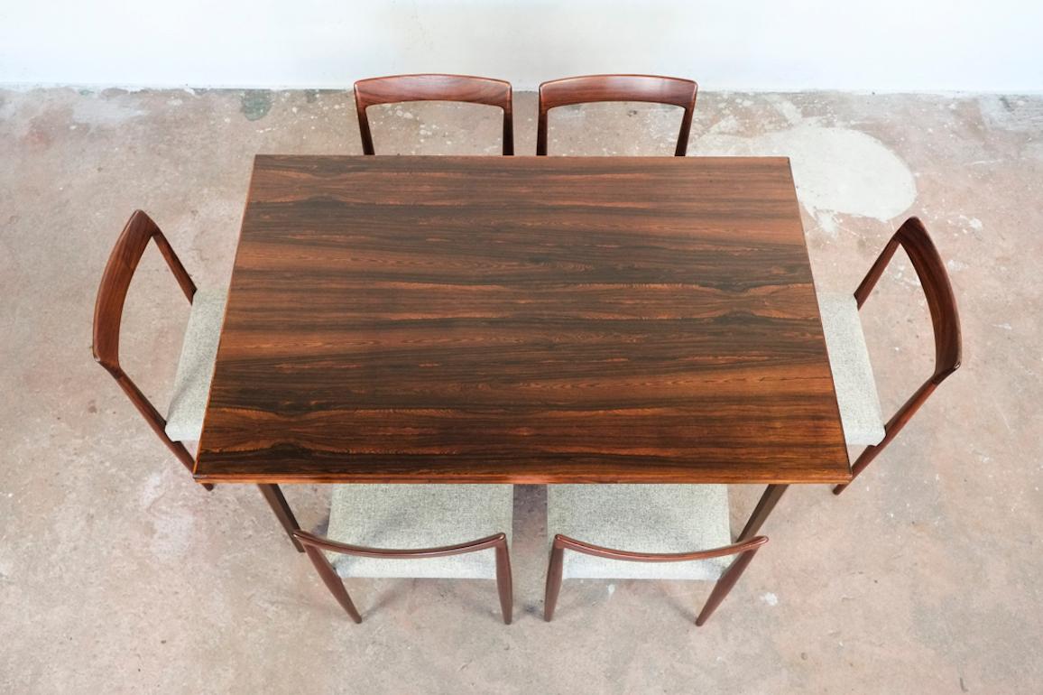 Midcentury Typical Danish Extendable Table in Rosewood For Sale 4