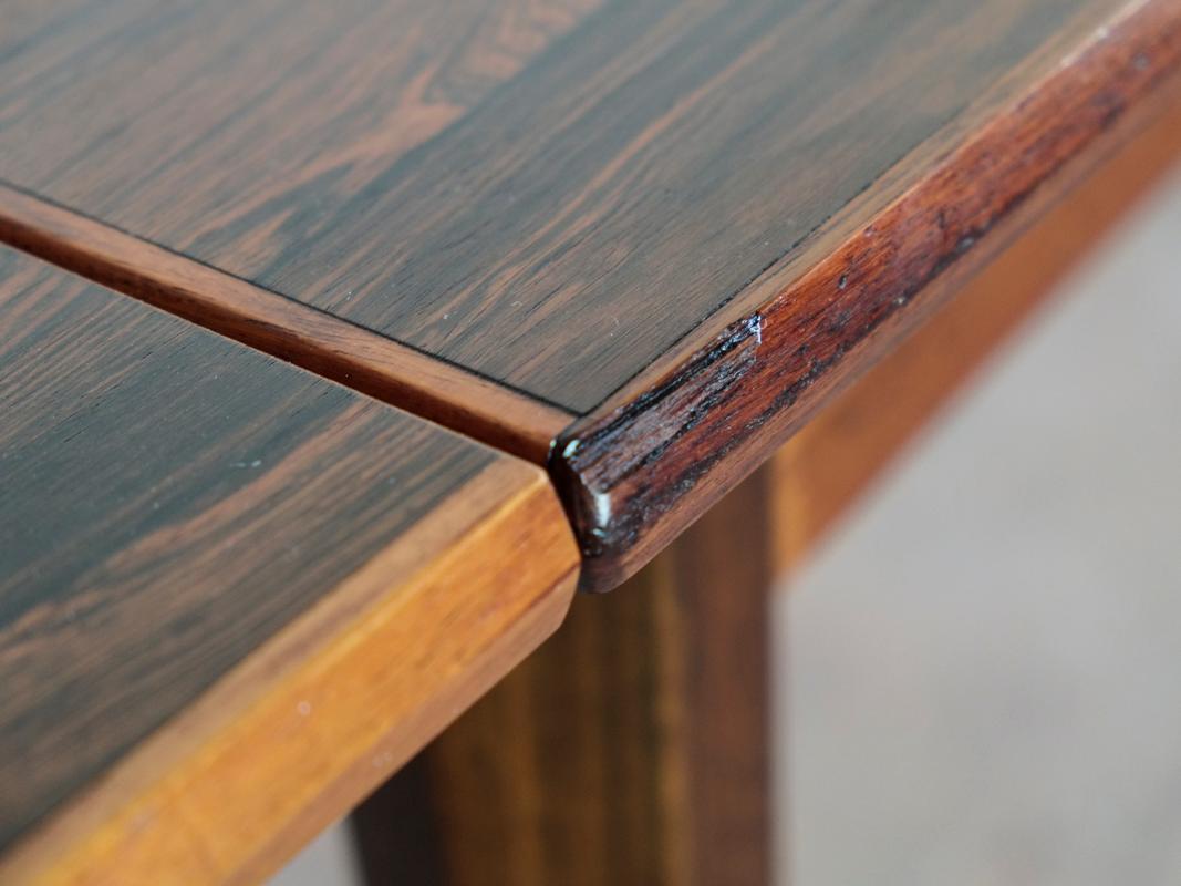 20th Century Midcentury Typical Danish Extendable Table in Rosewood For Sale