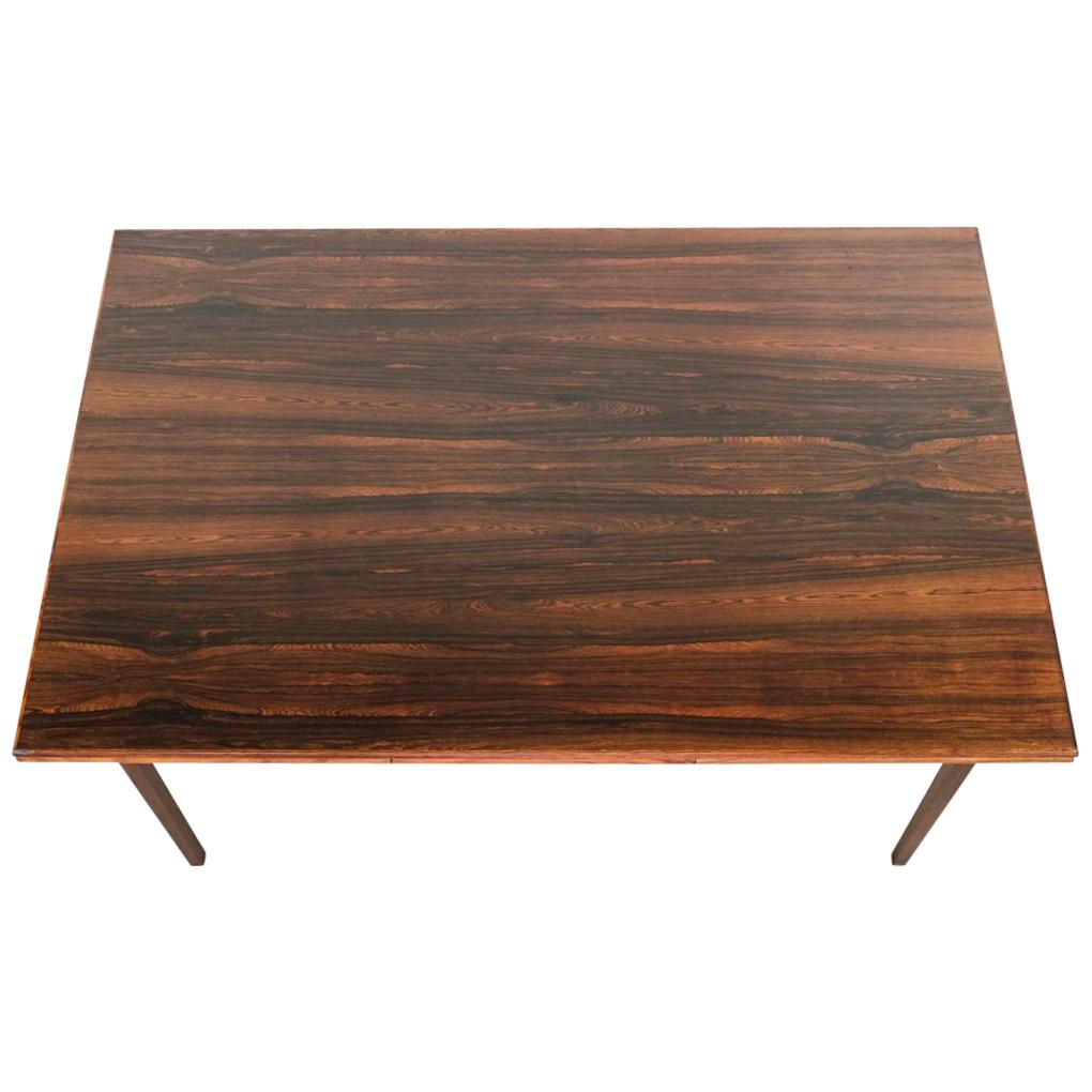 Midcentury Typical Danish Extendable Table in Rosewood For Sale