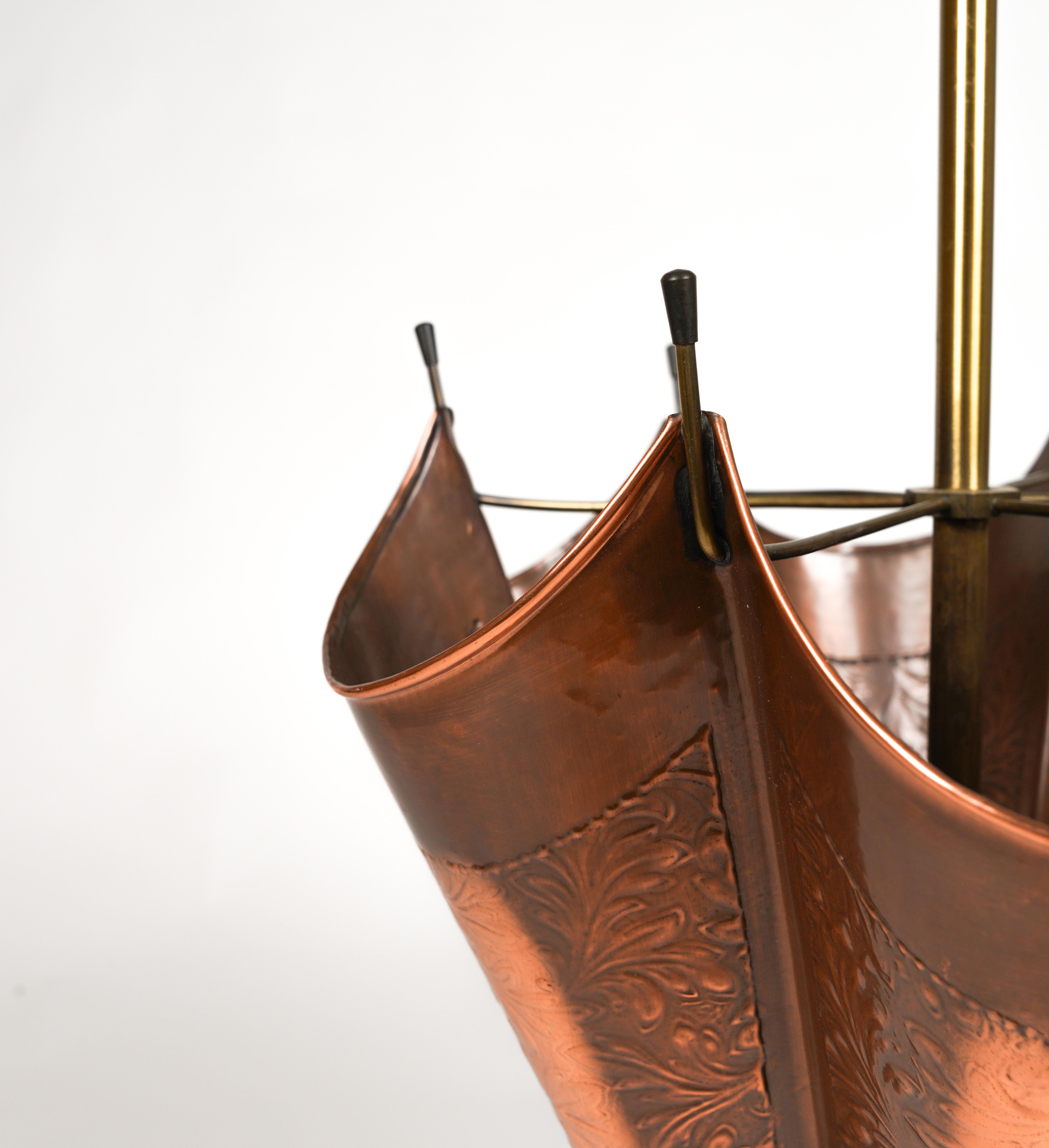 Midcentury Umbrella Stand in Copper and Brass, Italy 1970s For Sale 5