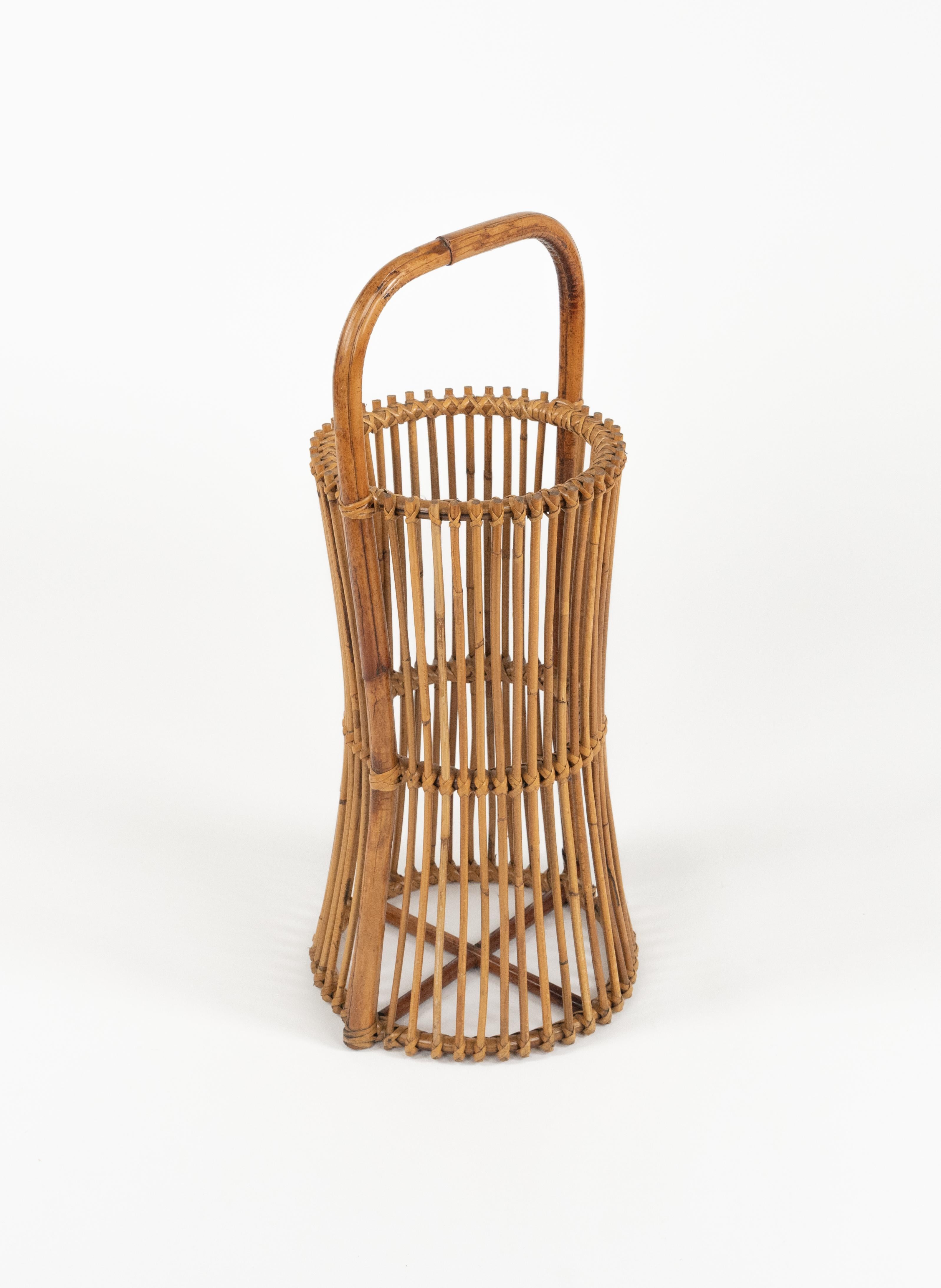 Portaombrelli di metà secolo in rattan e bambù in stile Franco Albini, Italia 1960 in vendita 3