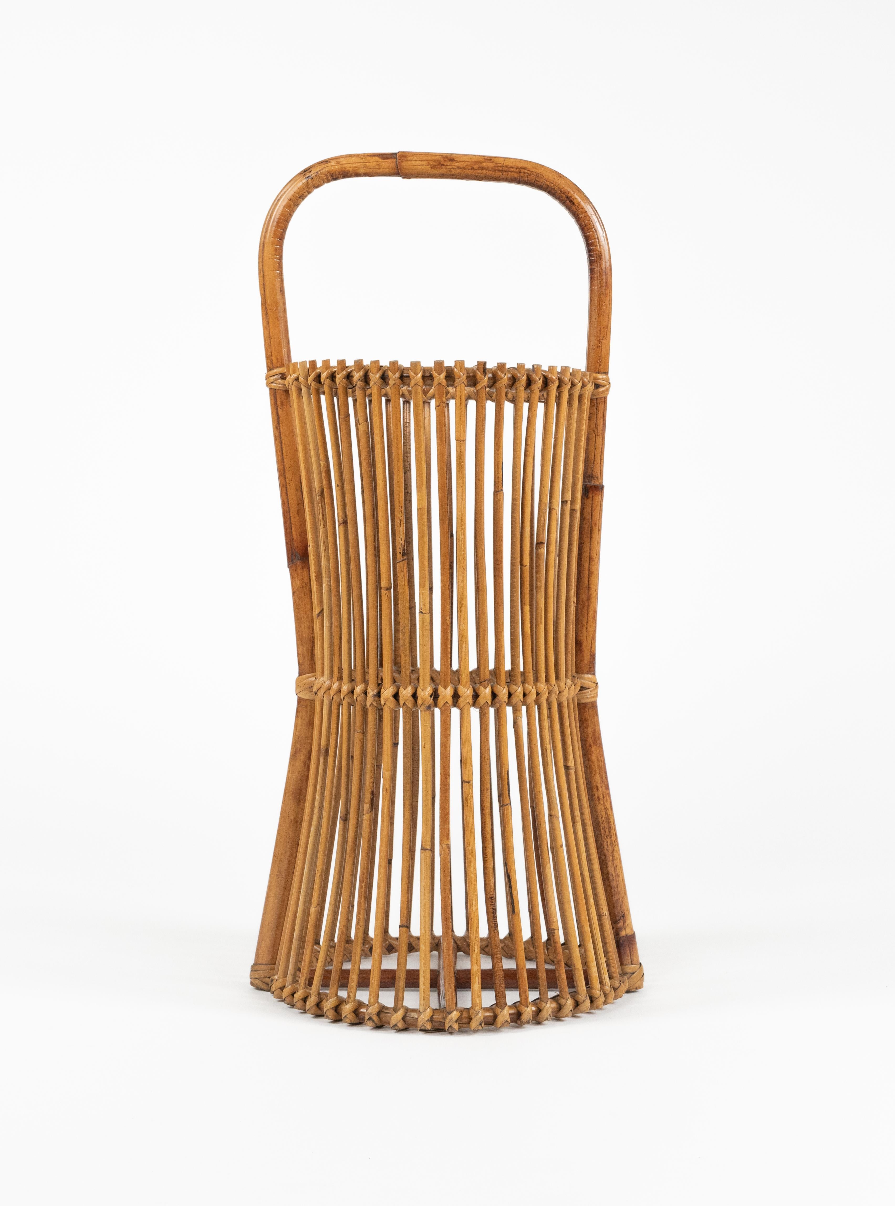 Metà XX secolo Portaombrelli di metà secolo in rattan e bambù in stile Franco Albini, Italia 1960 in vendita
