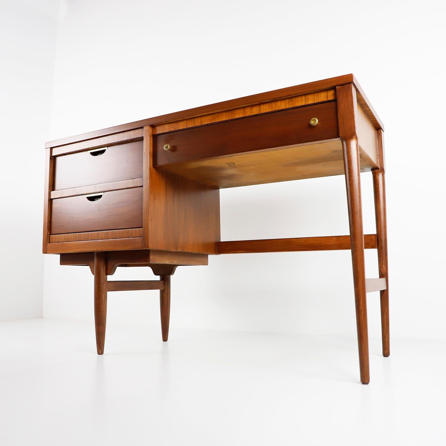 Walnut Midcentury United Furniture Corporation Desk For Sale