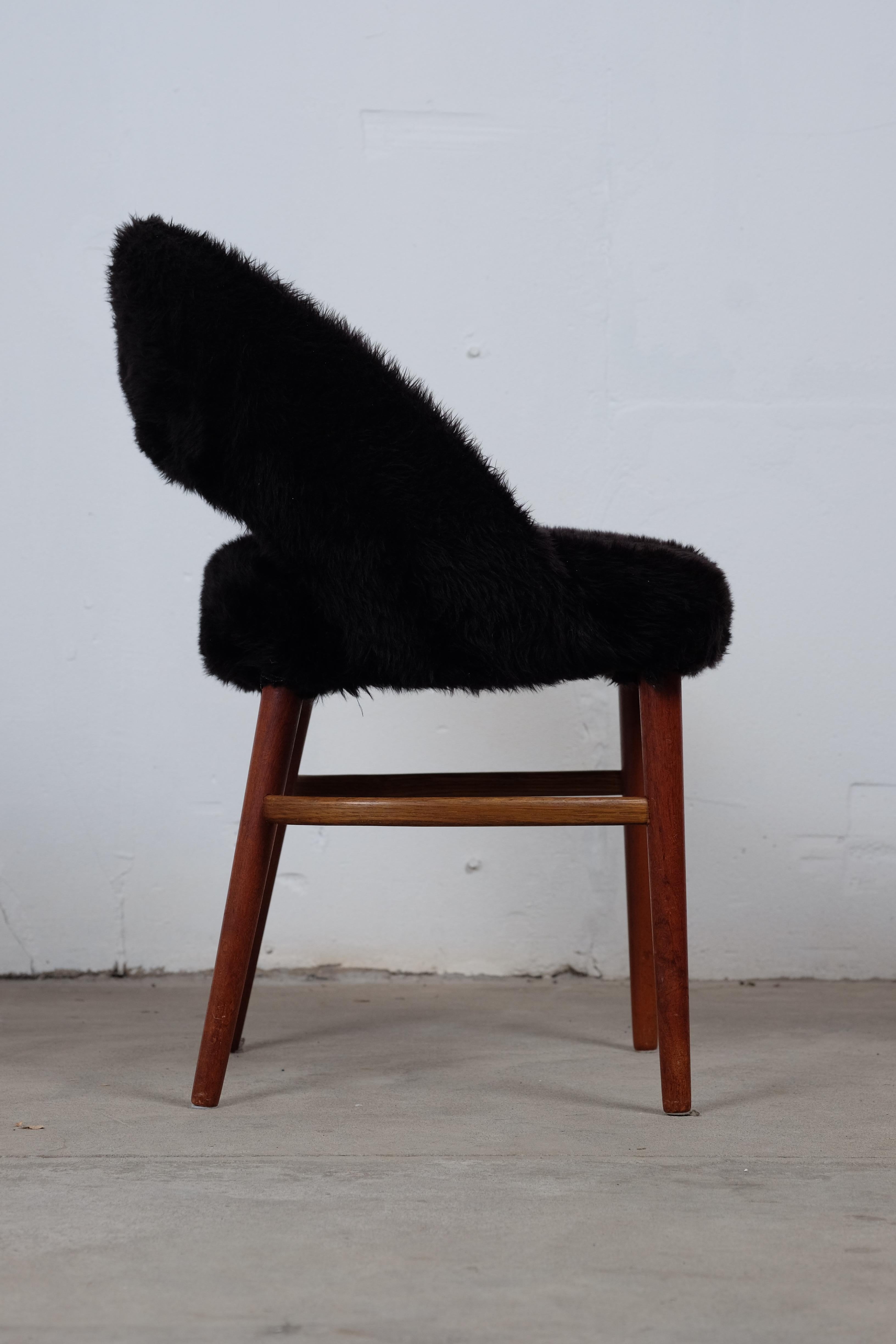 Midcentury Vanity Chair by Frode Holm In Good Condition For Sale In Middelfart, Fyn