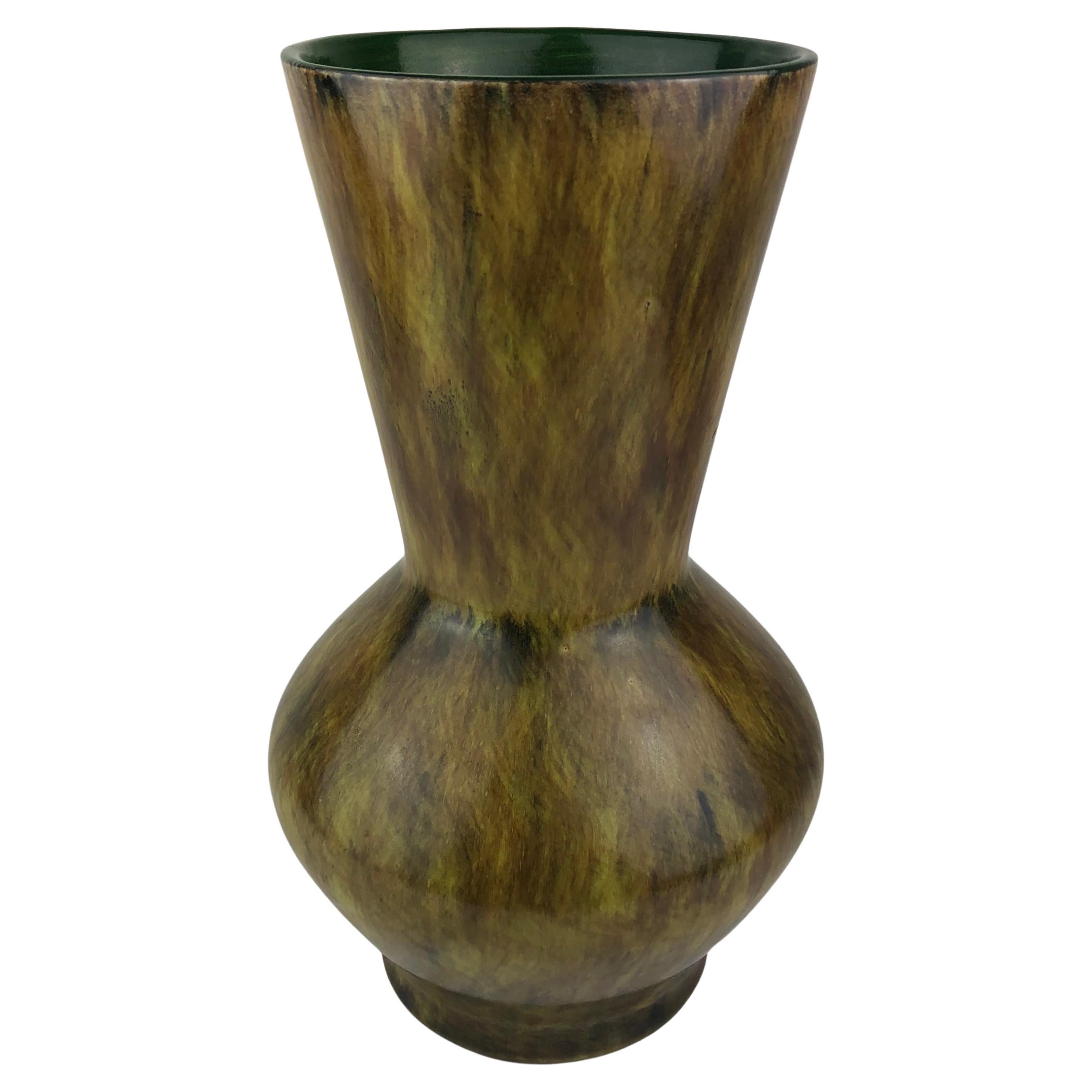 Saint Clément Vase en céramique du milieu du 20e siècle