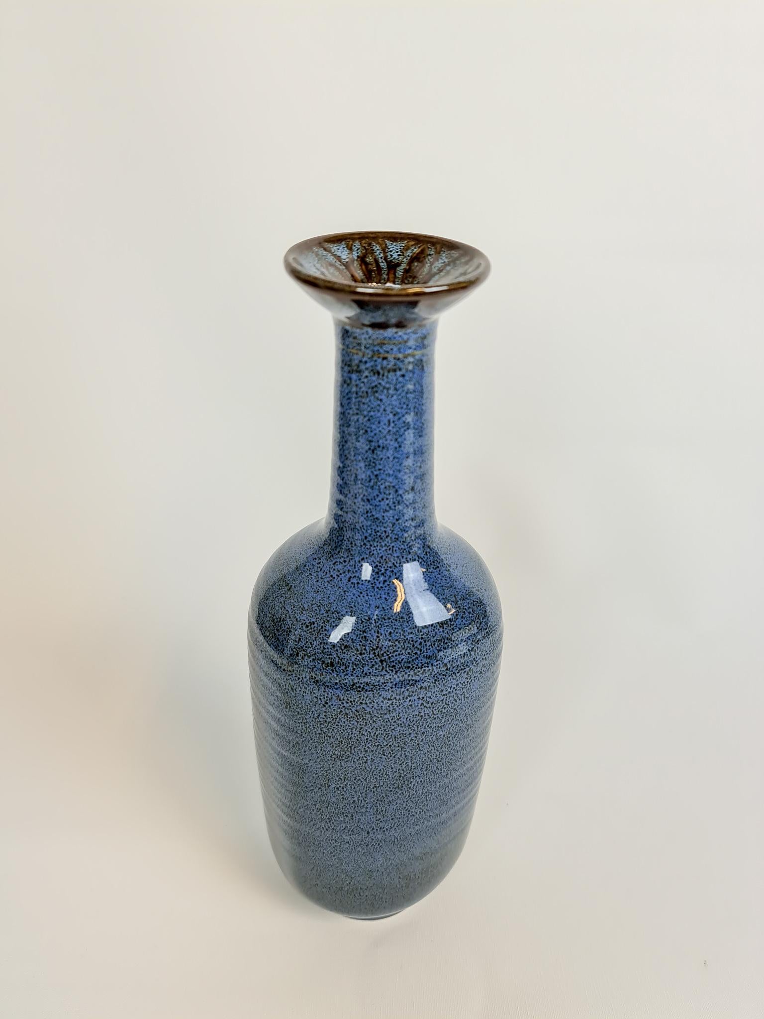 Midcentury Vase for Rörstrand by Gunnar Nylund, Sweden In Good Condition In Hillringsberg, SE