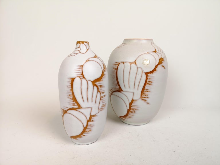 A nice decorative vases designed by Anna-Lisa Thomson in the 1940s for Ekeby, Sweden.

The vases are in good condition.