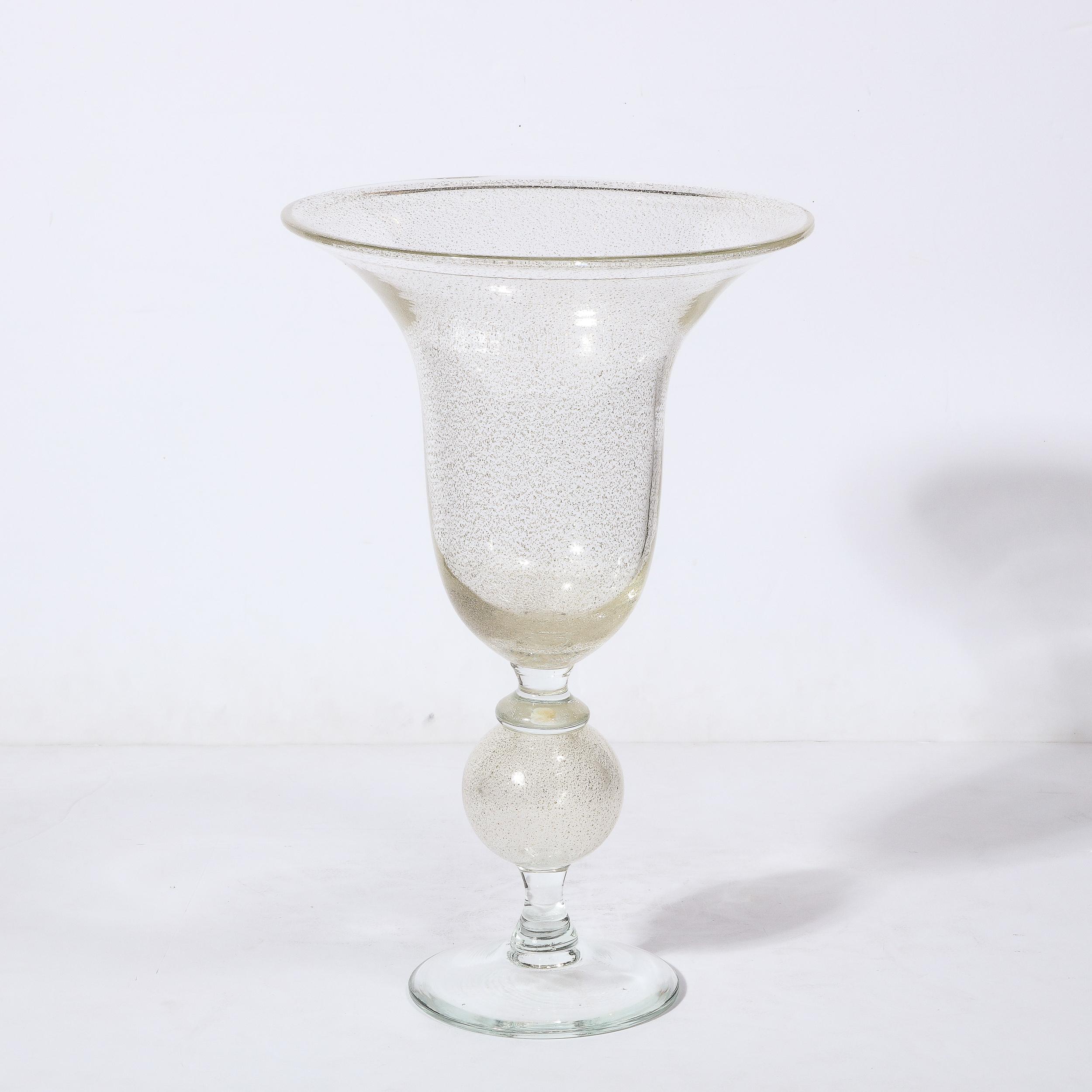 Midcentury Venetian Palatial Handblown Translucent Glass Vase by Vetri Artistici For Sale 6