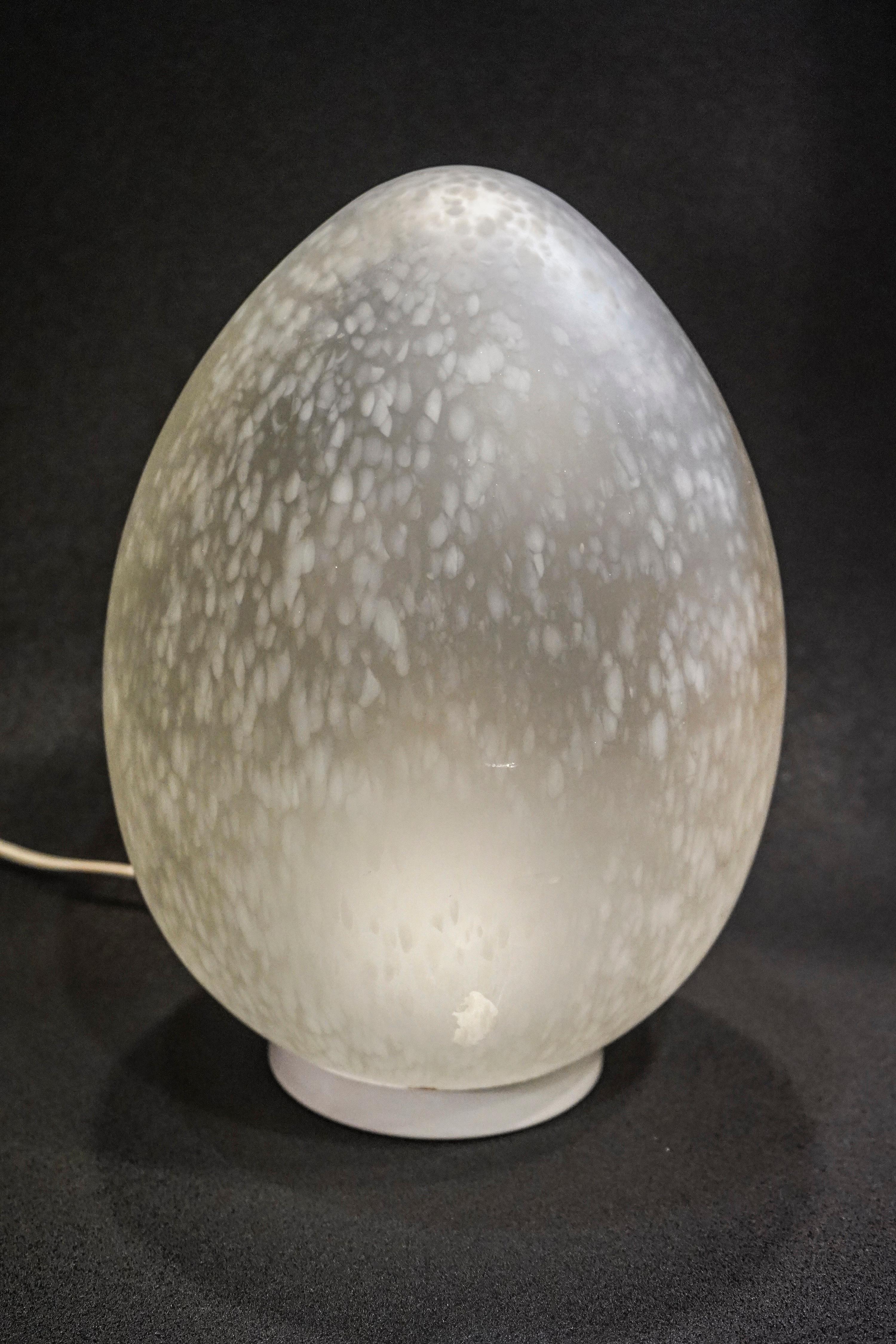 Late 20th Century Midcentury Murano Egg Lamp Italy White Egg Lamp, circa 1970