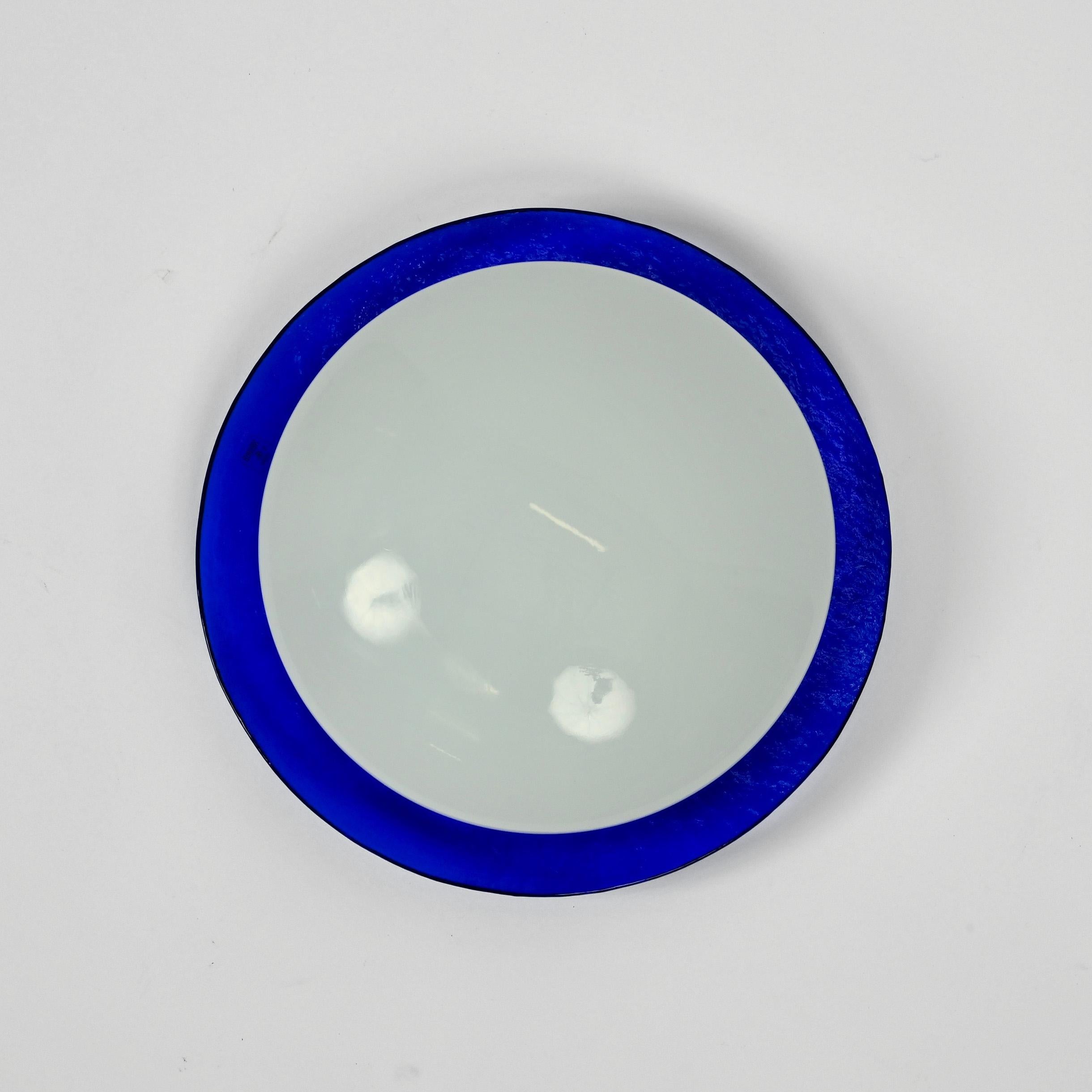20th Century MIdcentury Vetri Murano Round Blue and White Artistic Glass Italian Sconce 1970s For Sale