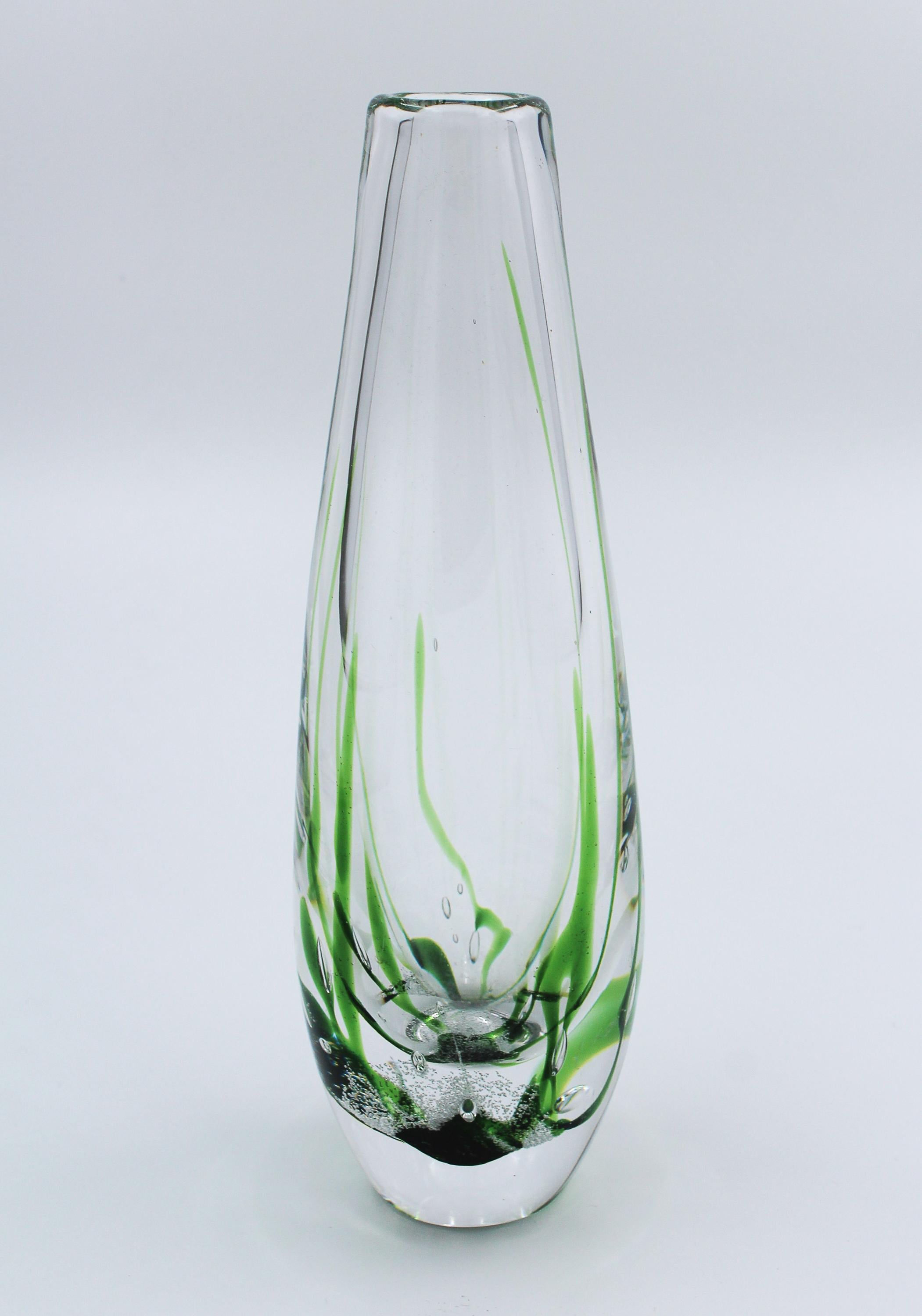 Scandinavian Modern Midcentury Vicke Lindstrand Glass Vase by Kosta, 1960s For Sale