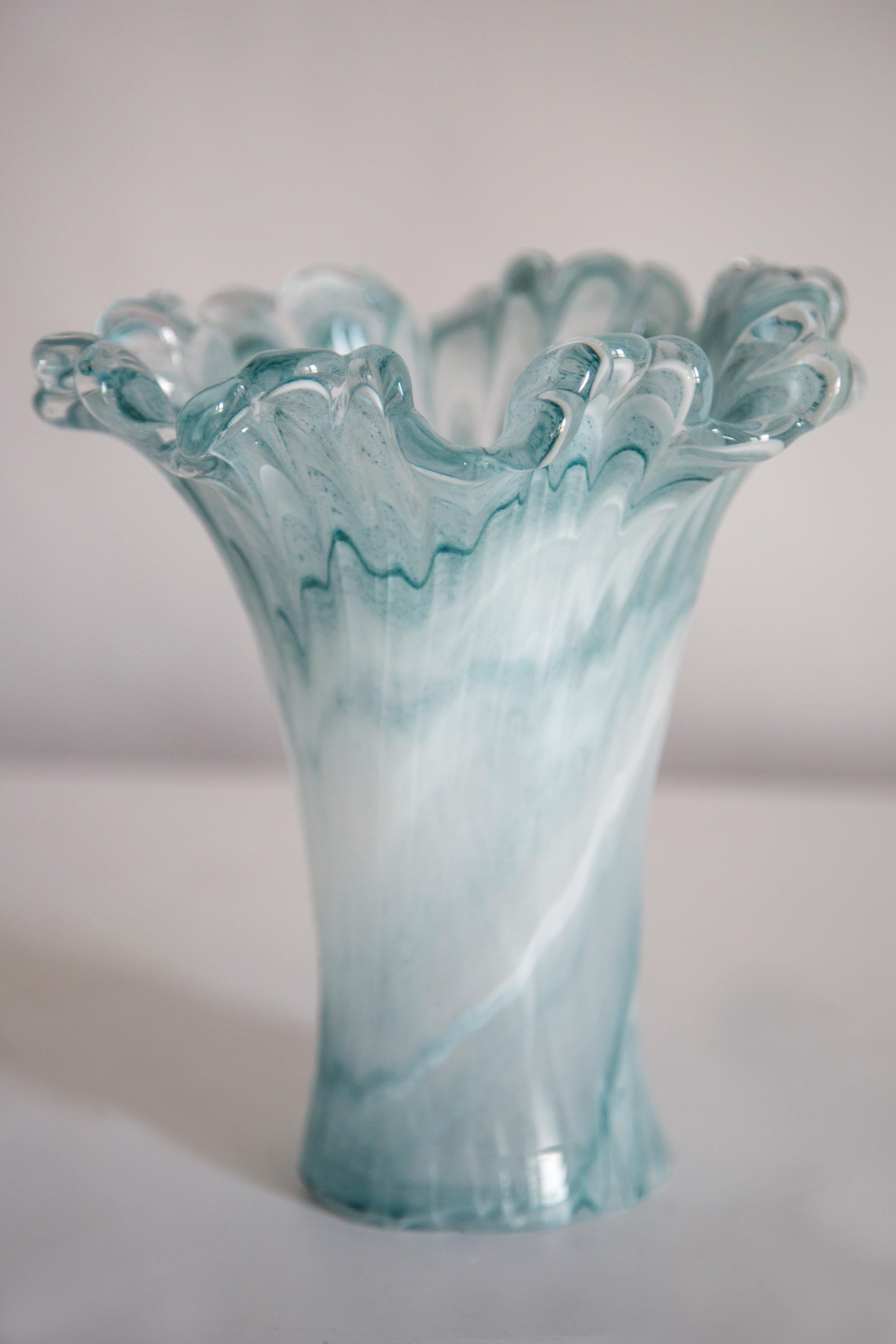Vetro Vaso vintage di metà secolo in vetro di Murano blu acqua, Italia, anni 2000 in vendita