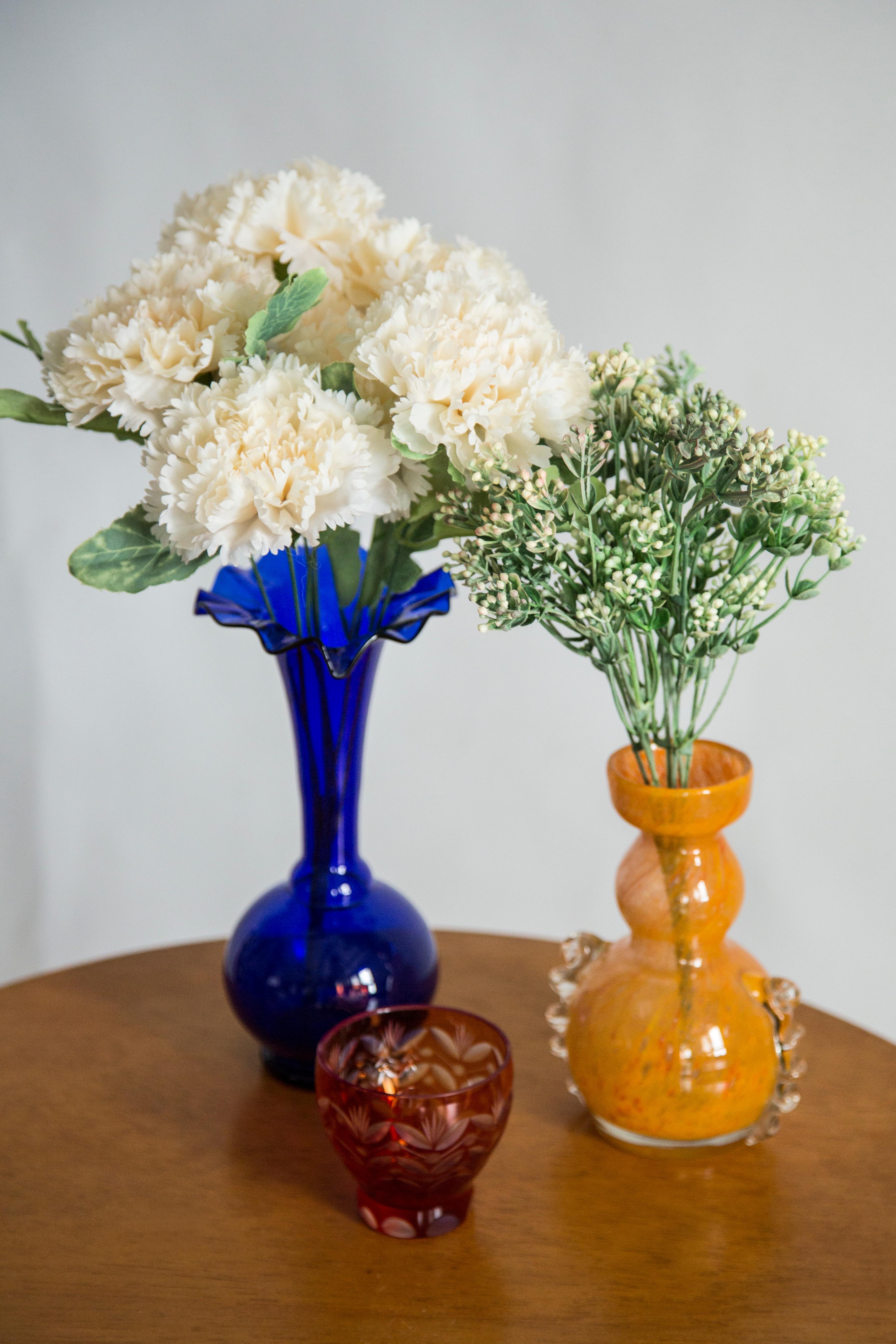 Mid-Century Modern MidCentury Vintage Artistic Glass Orange Vase, Tarnowiec, Sulczan, Europe, 1970s For Sale