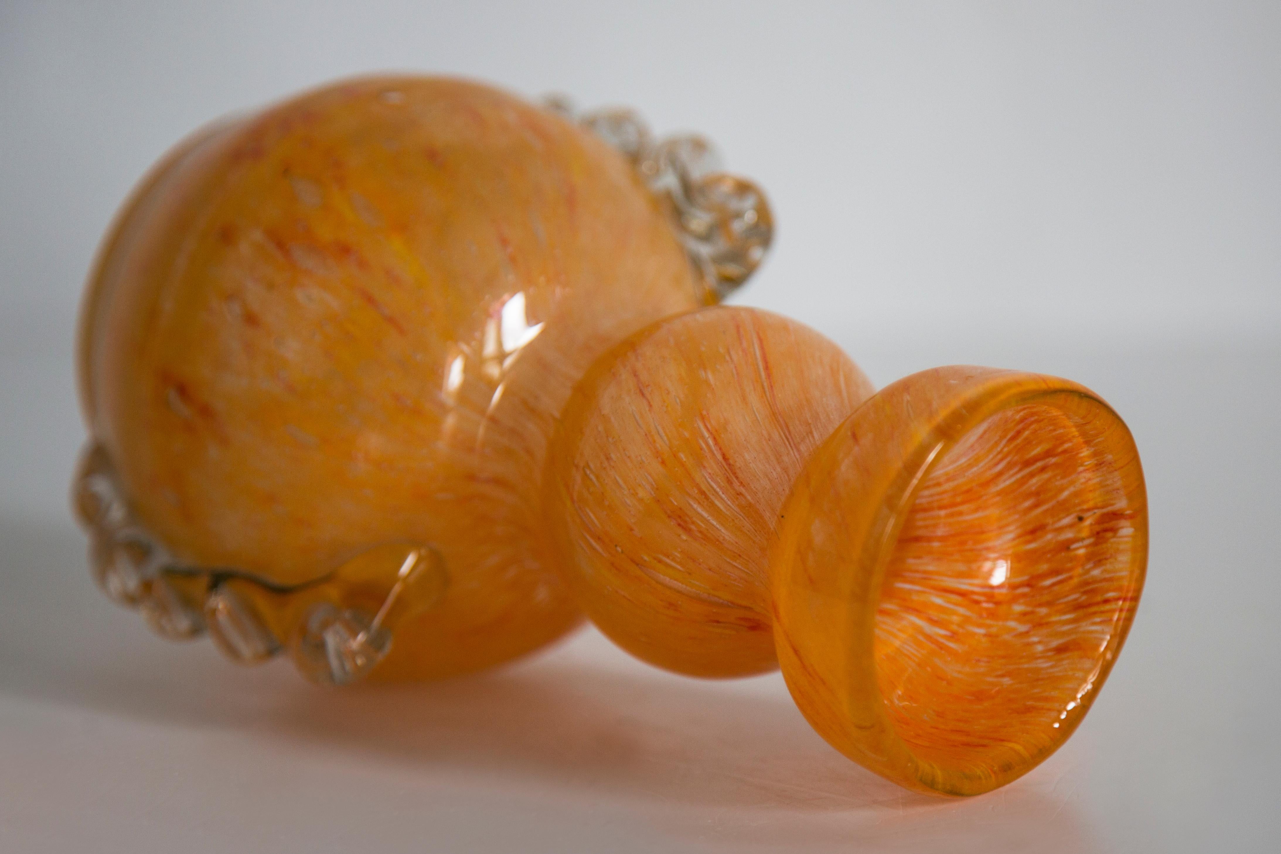 Vintage Vintage Artistic Glass Orange Vase, Tarnowiec, Sulczan, Europa, 1970er Jahre im Angebot 2