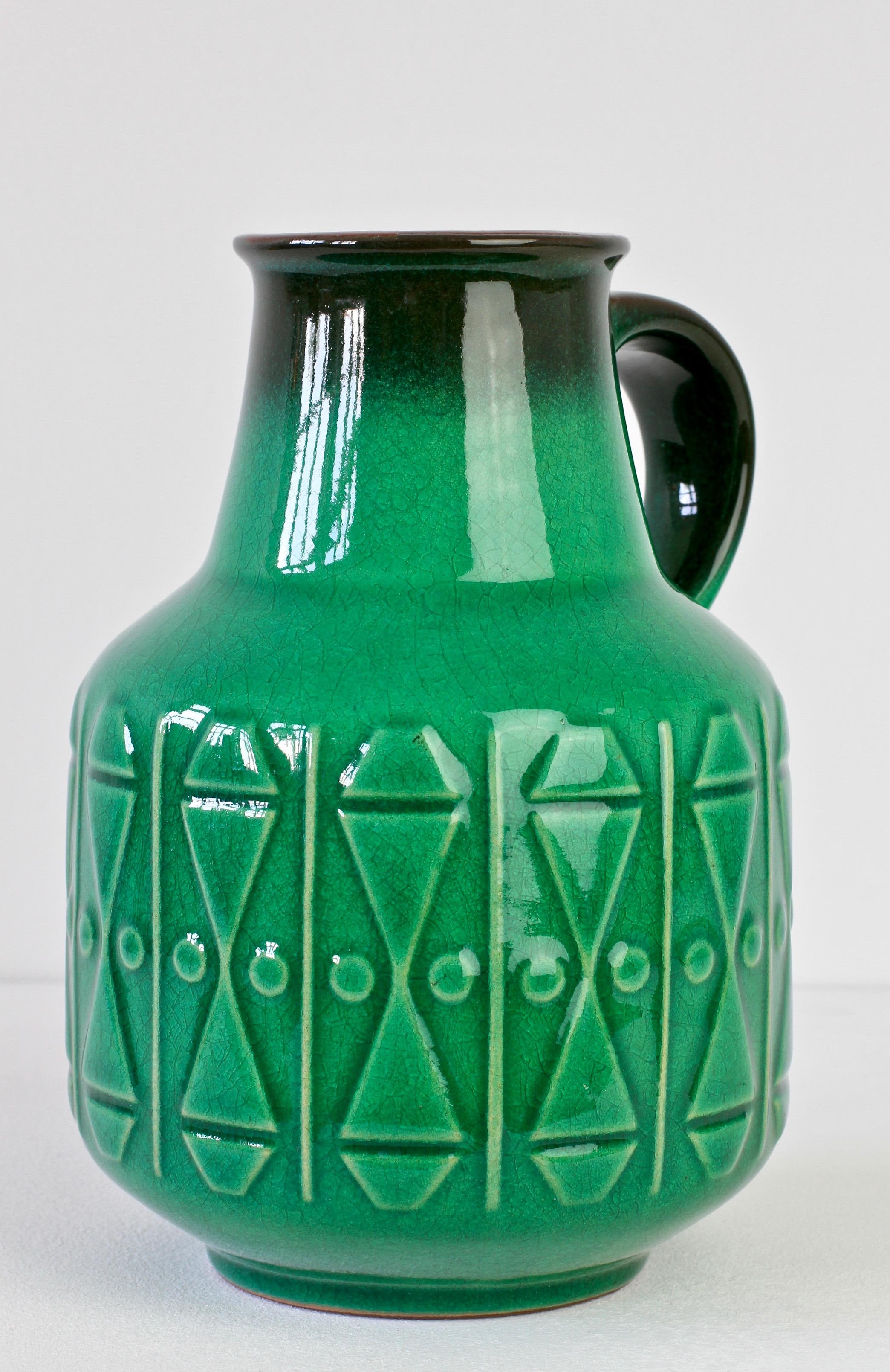 Midcentury Vintage Bright Green West German Vase by Gräflich Pottery, circa 1970 4