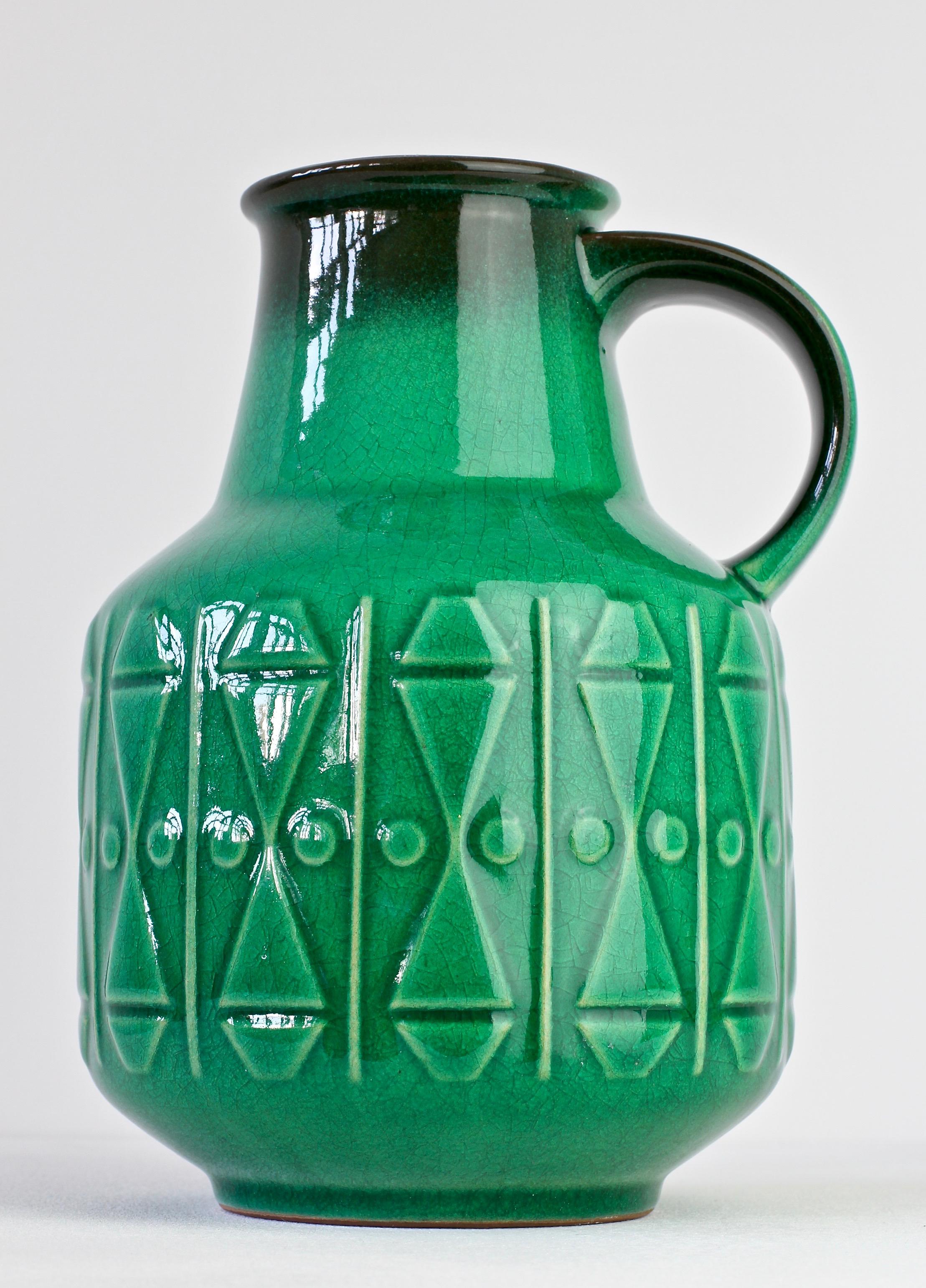 Midcentury Vintage Bright Green West German Vase by Gräflich Pottery, circa 1970 2
